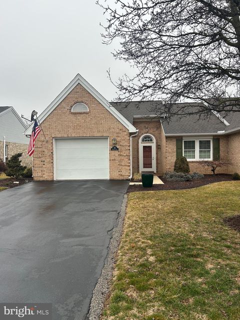 64 SANIBEL LANE CHAMBERSBURG PA 17201