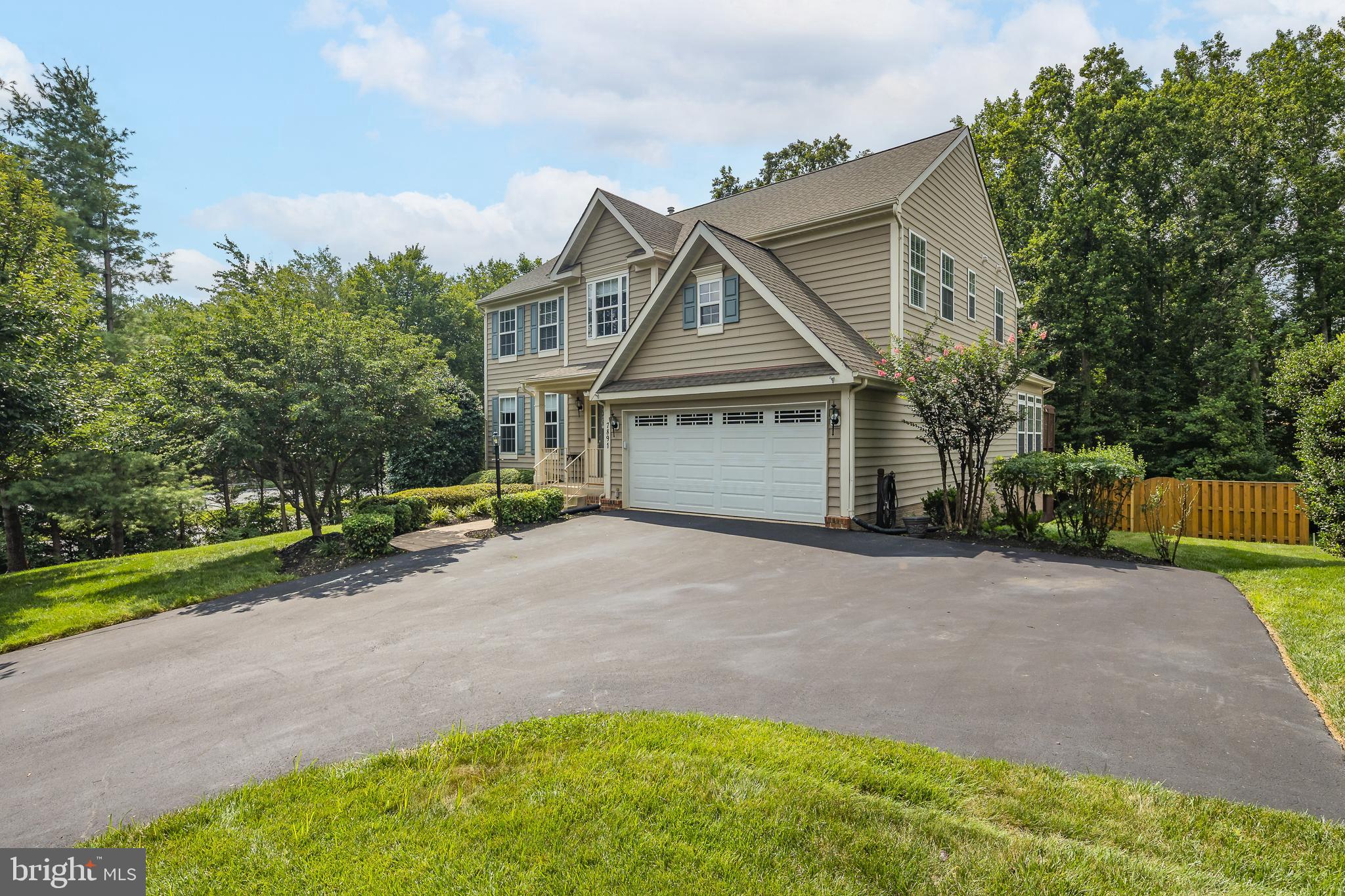 7891 MEADOWGATE DRIVE
