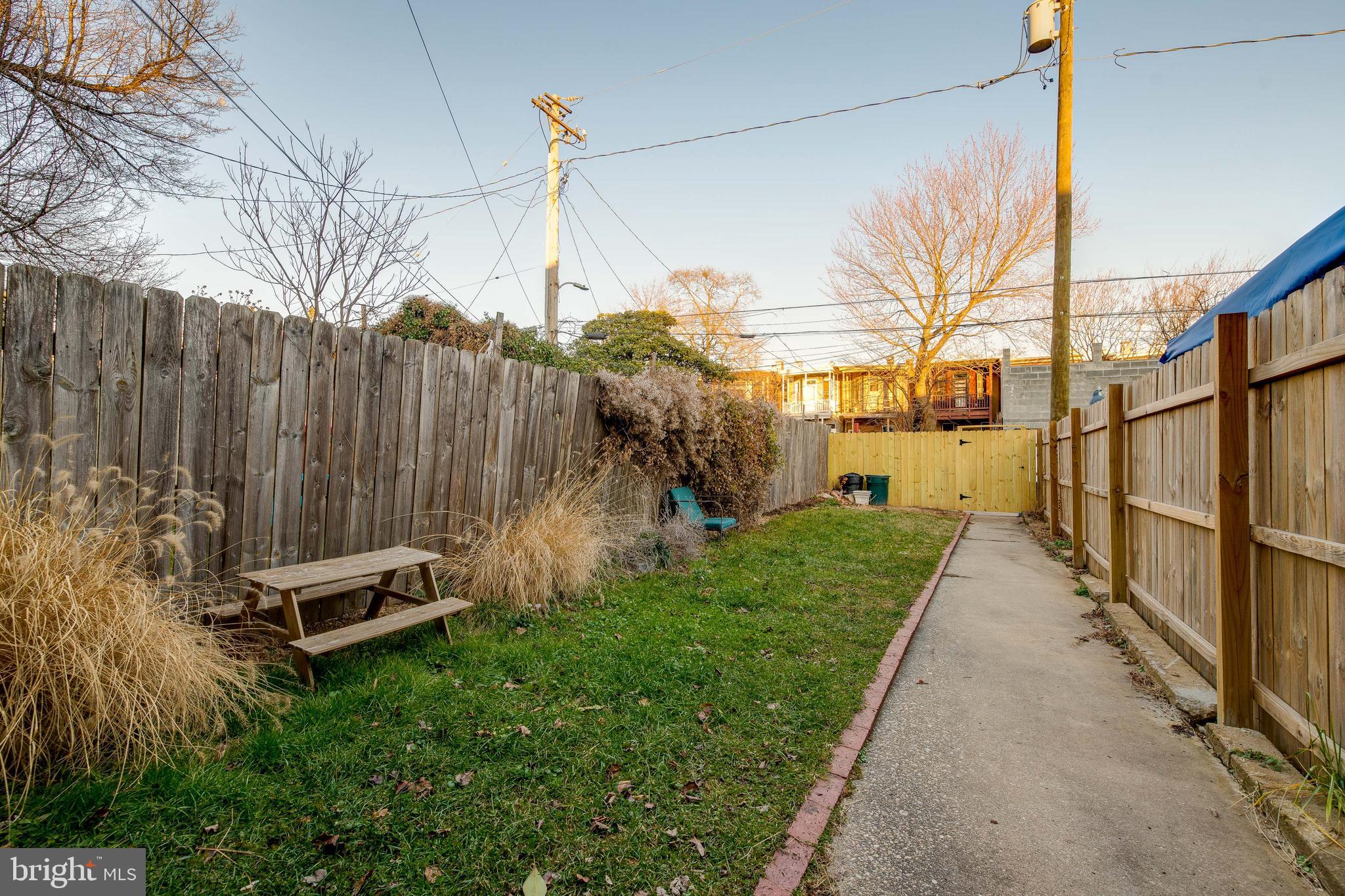 CHARLES VILLAGE - Residential