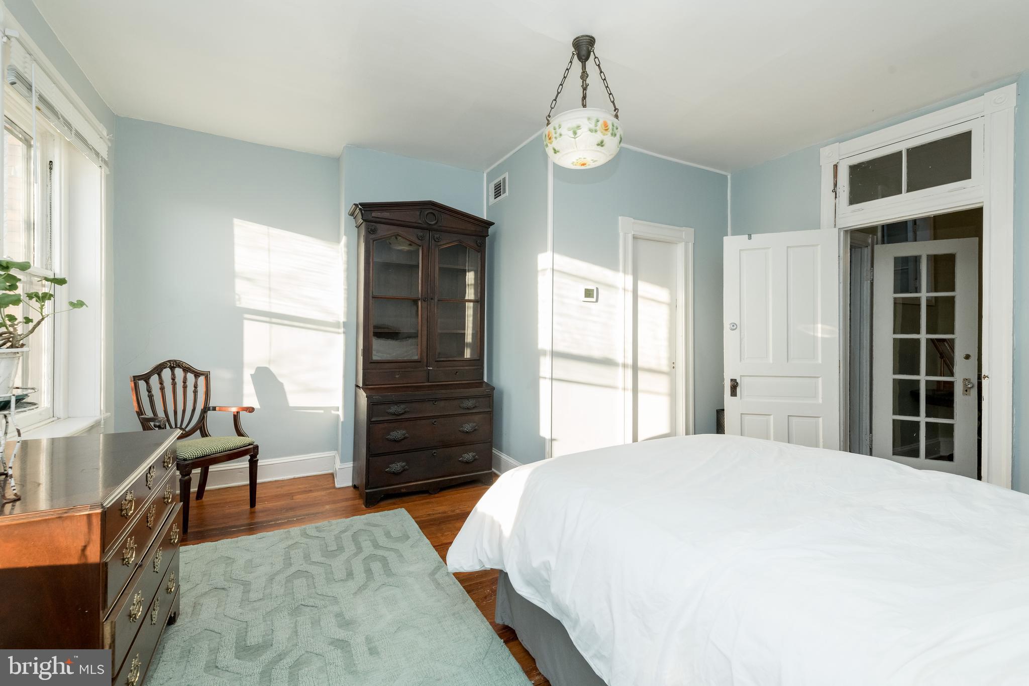 CHARLES VILLAGE - Residential