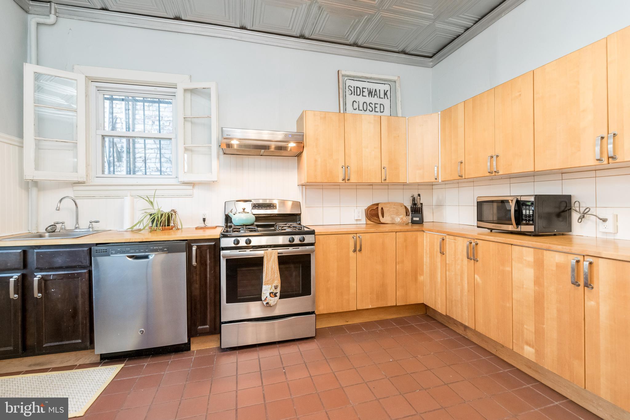 CHARLES VILLAGE - Residential