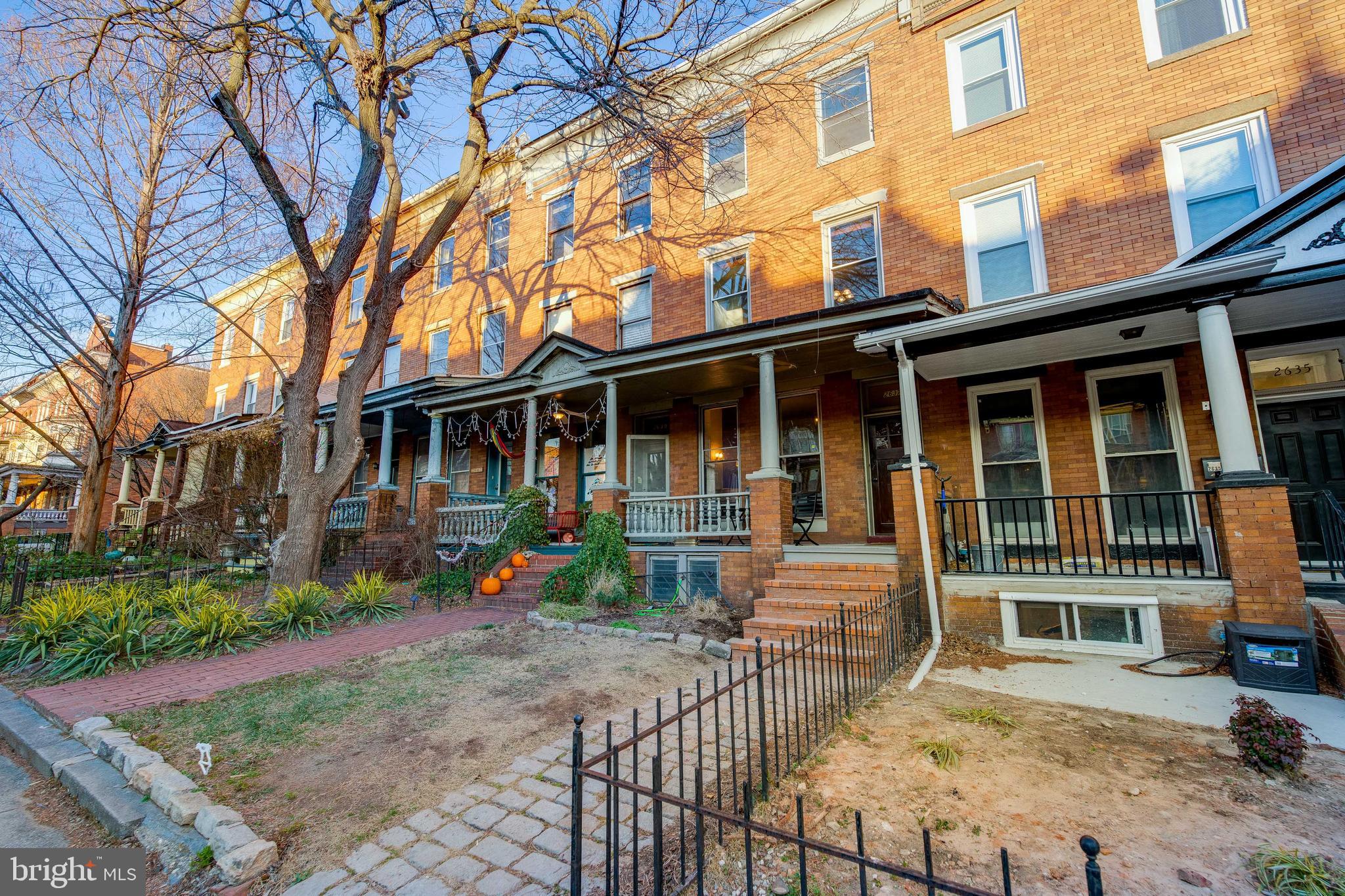 CHARLES VILLAGE - Residential