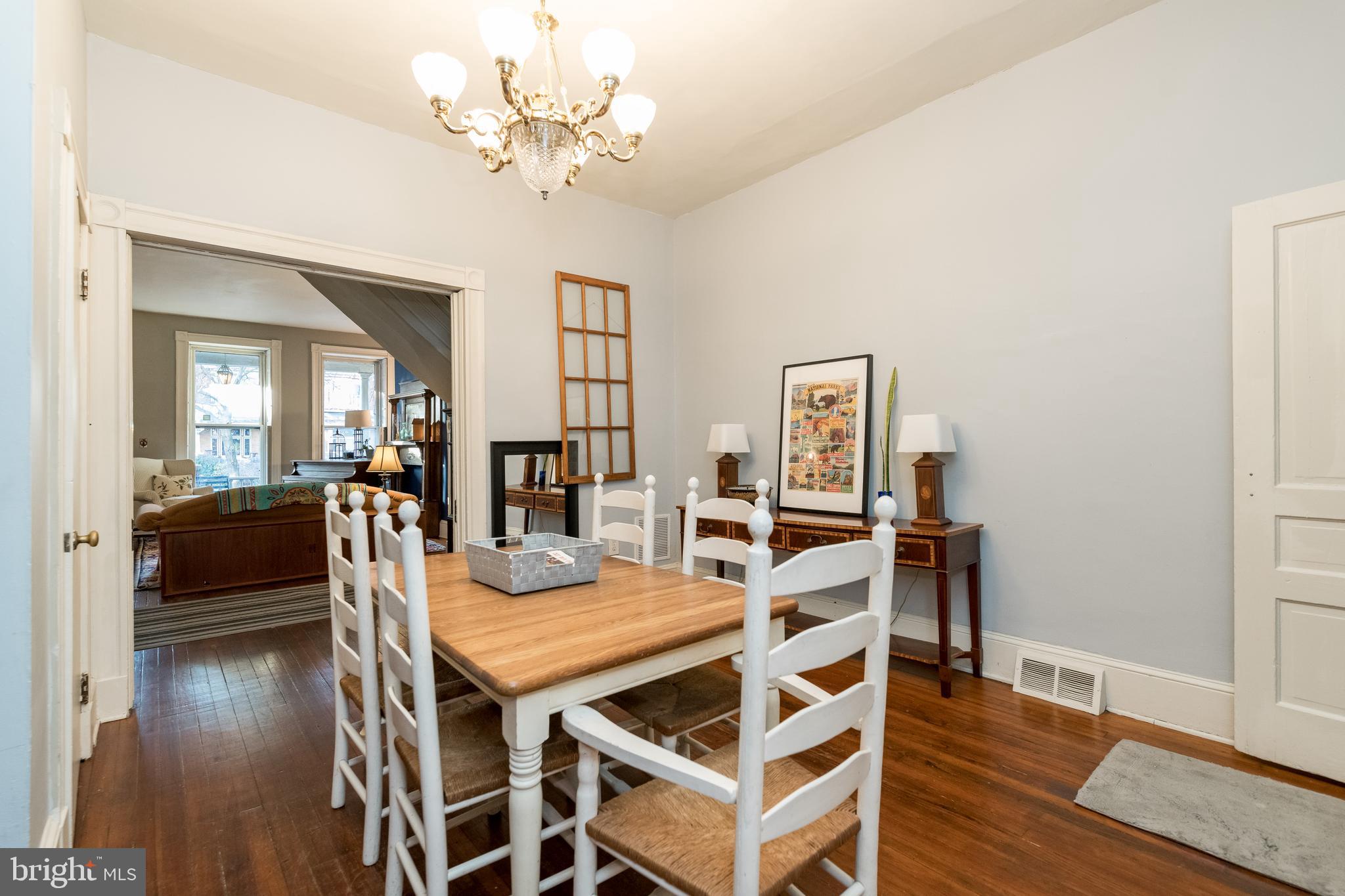 CHARLES VILLAGE - Residential