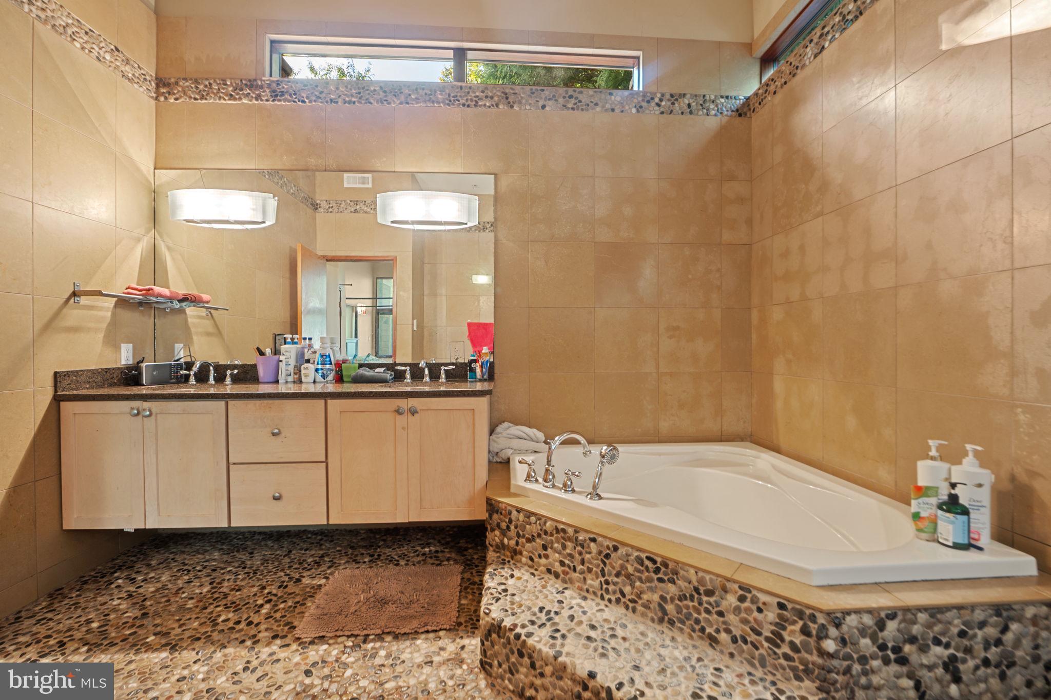 CABIN JOHN PARK - Residential