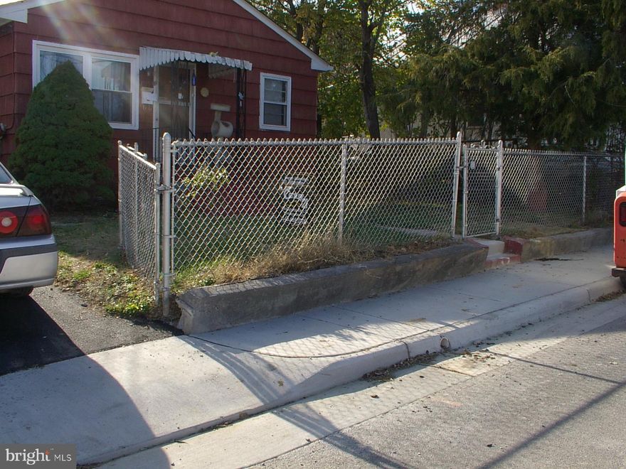 Looking for new owner/landlord.  Present owners needs to settle estate. This tenant has been there 5 years and wishes to stay.