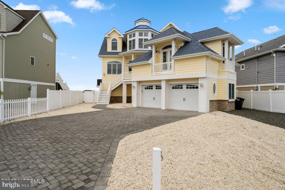 1508 BEACH BOULEVARD