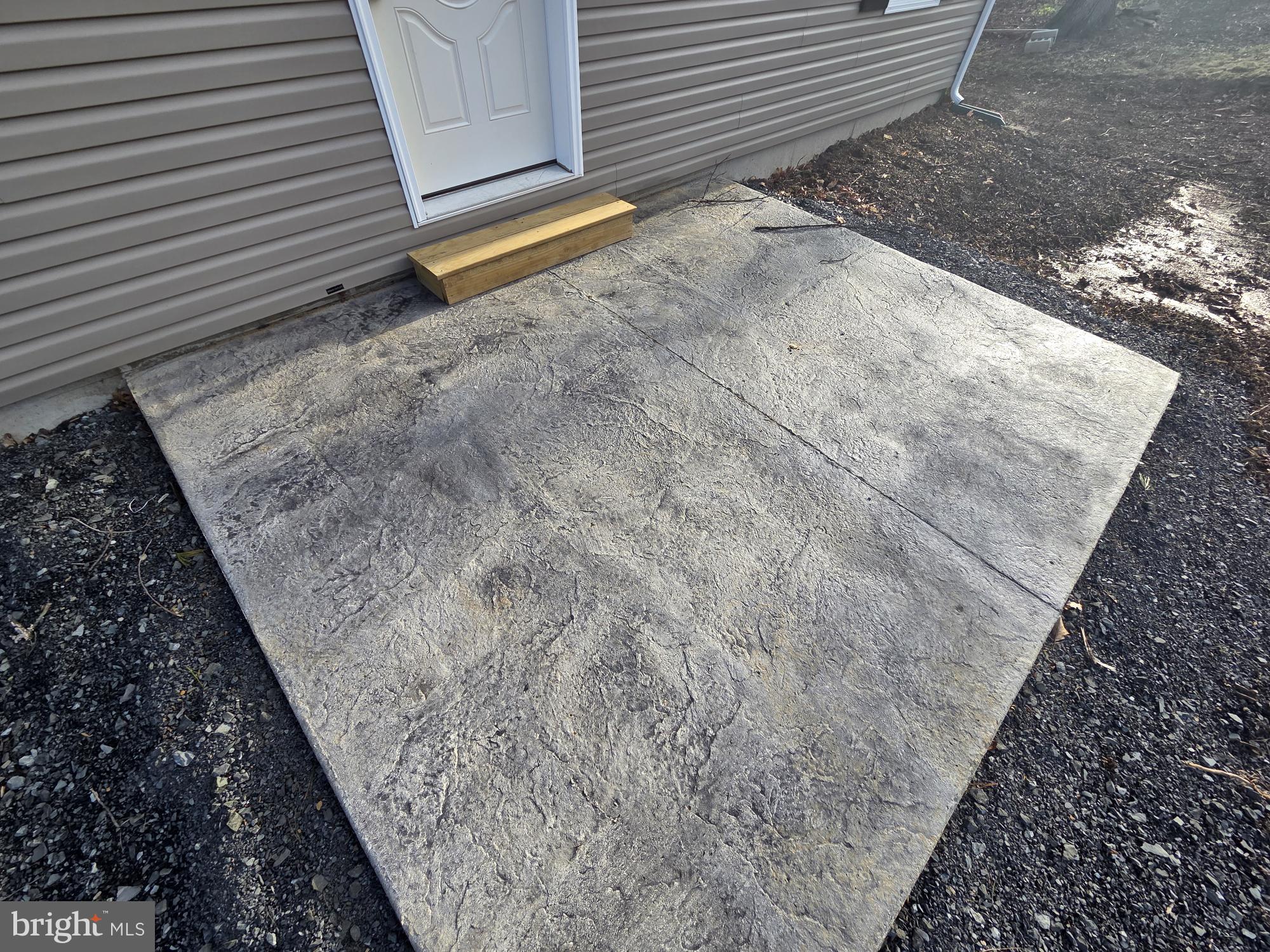 MELODYLAKESCNTRYCLUB - Residential