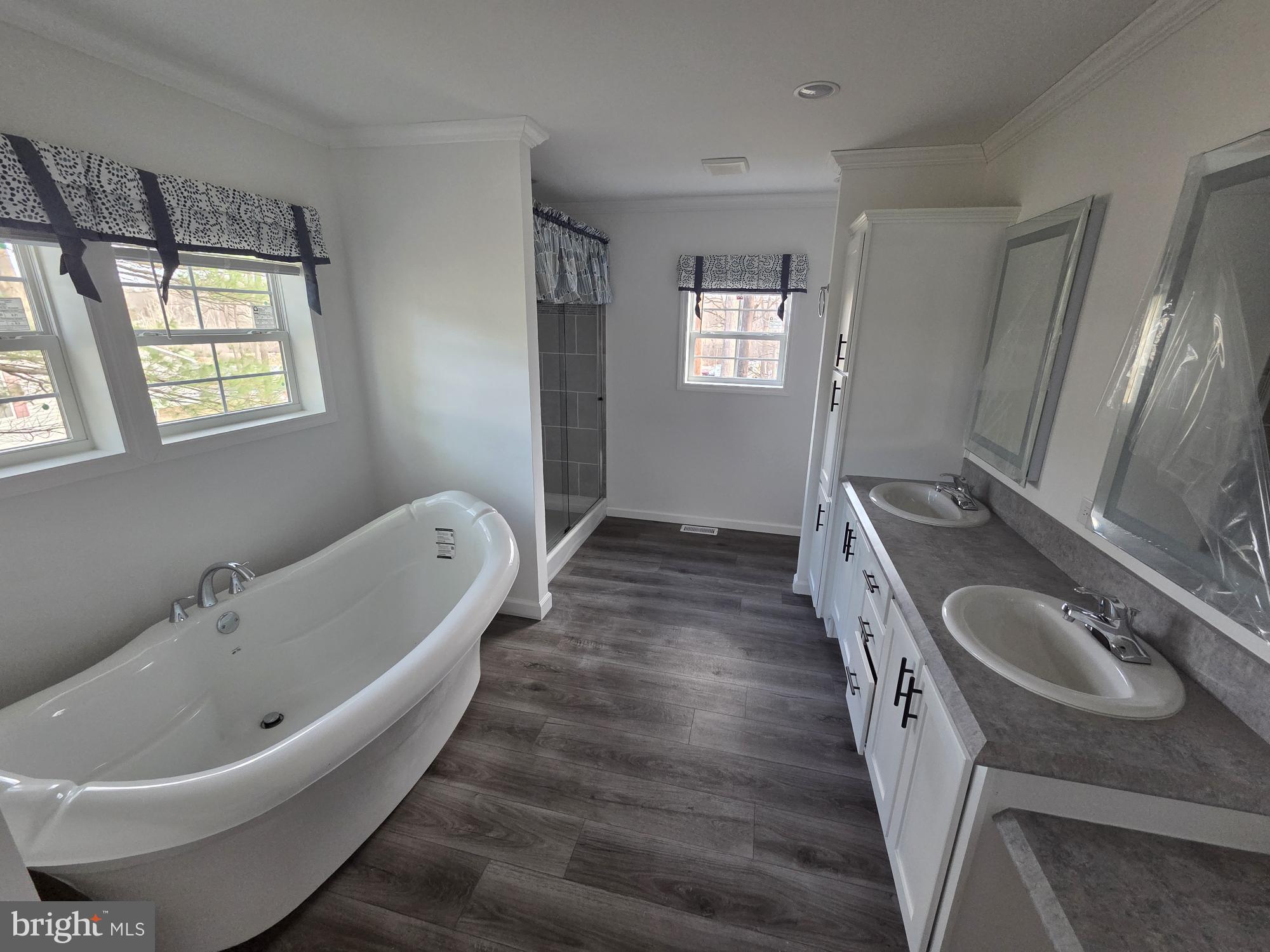 MELODYLAKESCNTRYCLUB - Residential