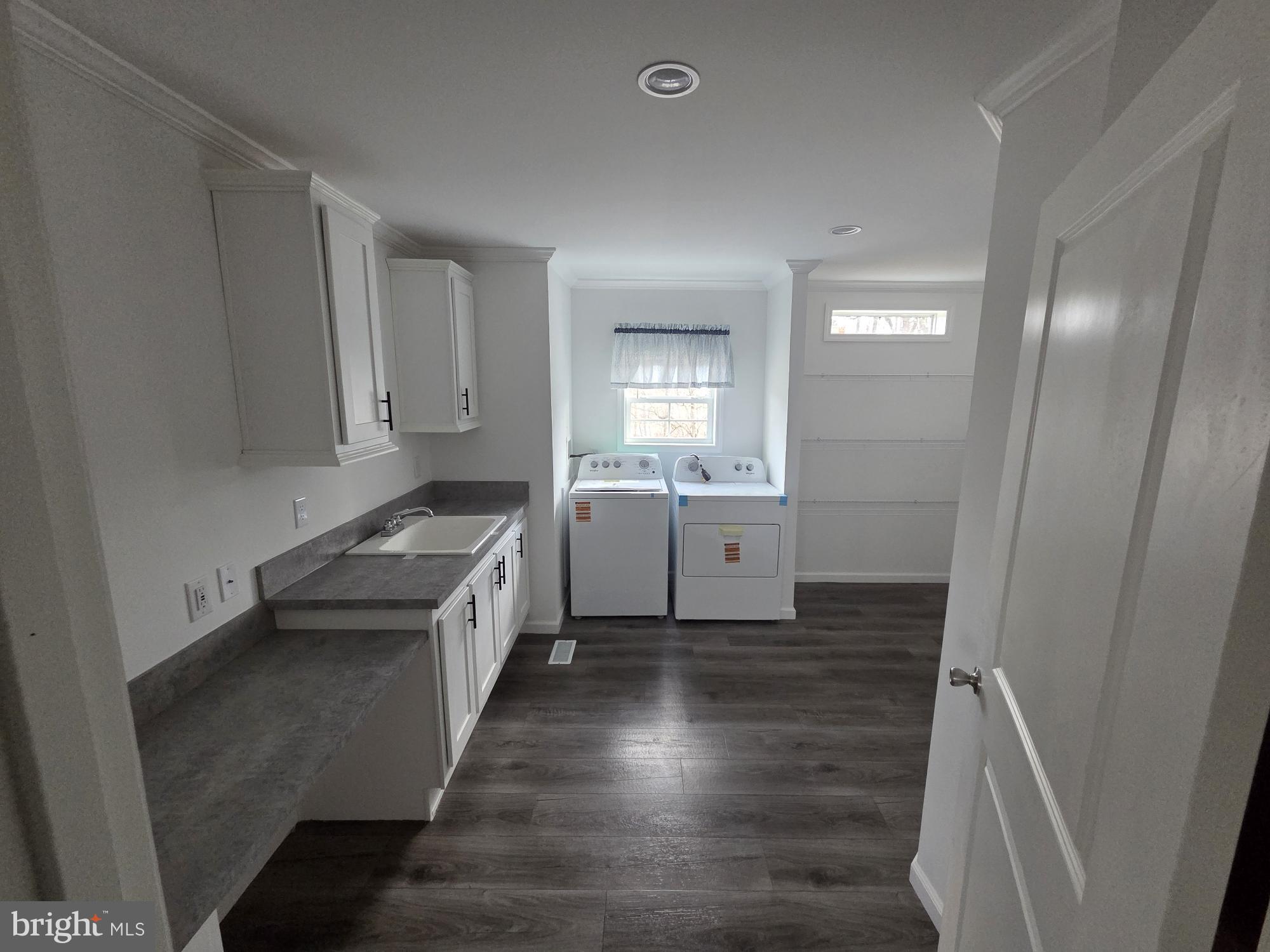 MELODYLAKESCNTRYCLUB - Residential