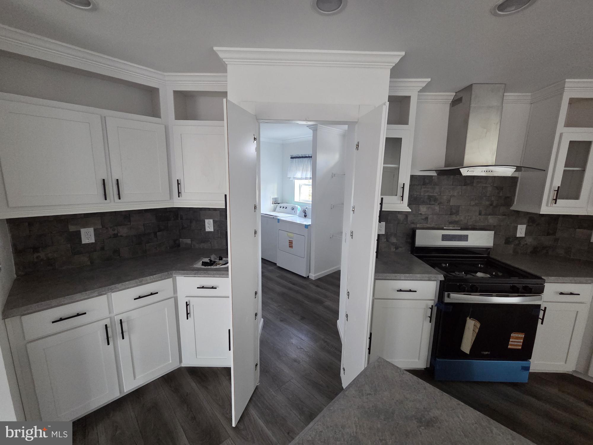 MELODYLAKESCNTRYCLUB - Residential