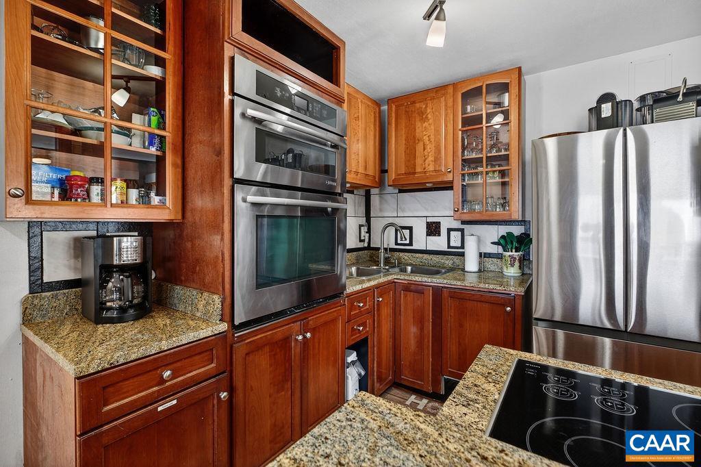 WINTERGREEN RESORT - Residential