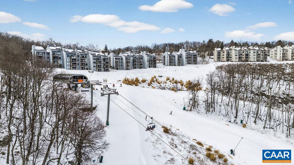 WINTERGREEN RESORT - Residential