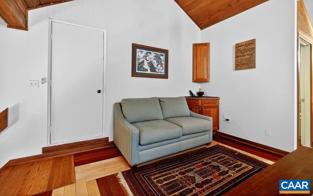 WINTERGREEN RESORT - Residential