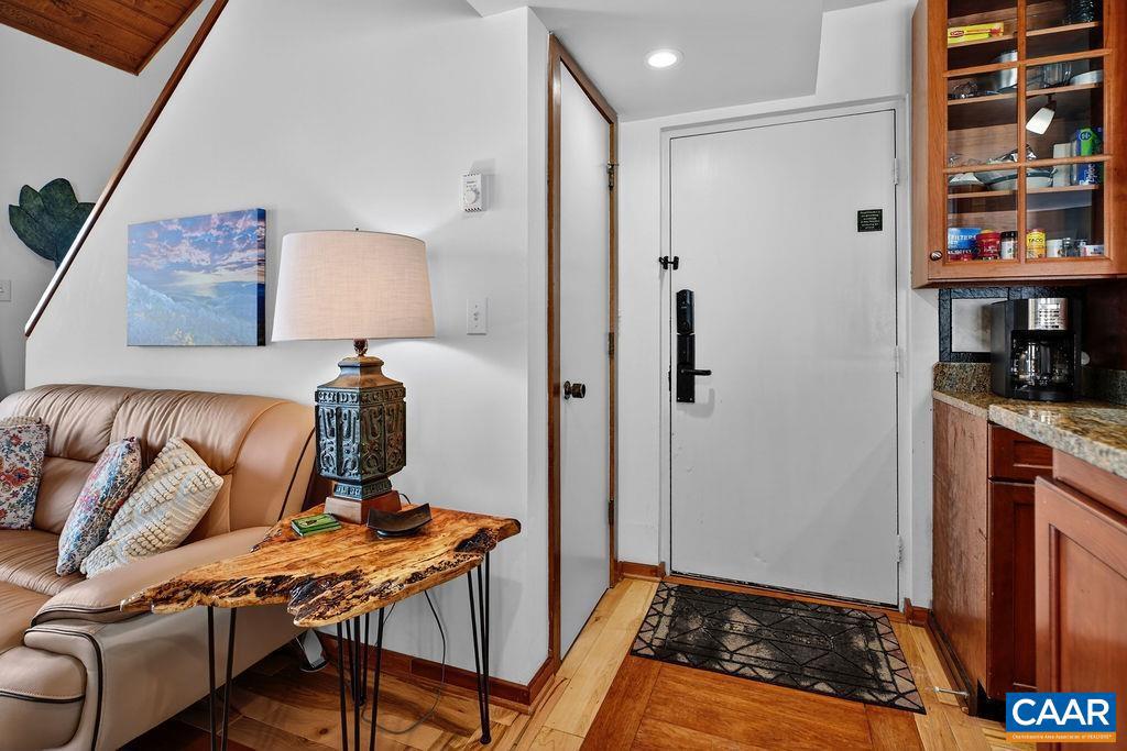 WINTERGREEN RESORT - Residential