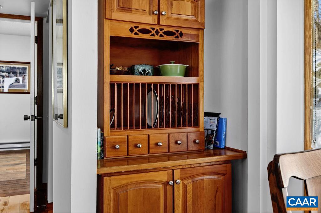 WINTERGREEN RESORT - Residential