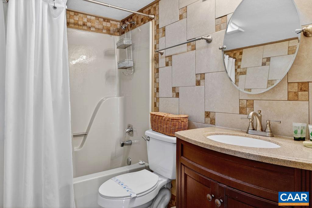 WINTERGREEN RESORT - Residential