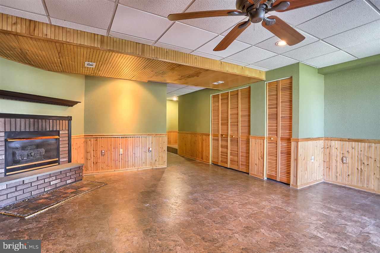 WOODMONT ESTATES - Residential