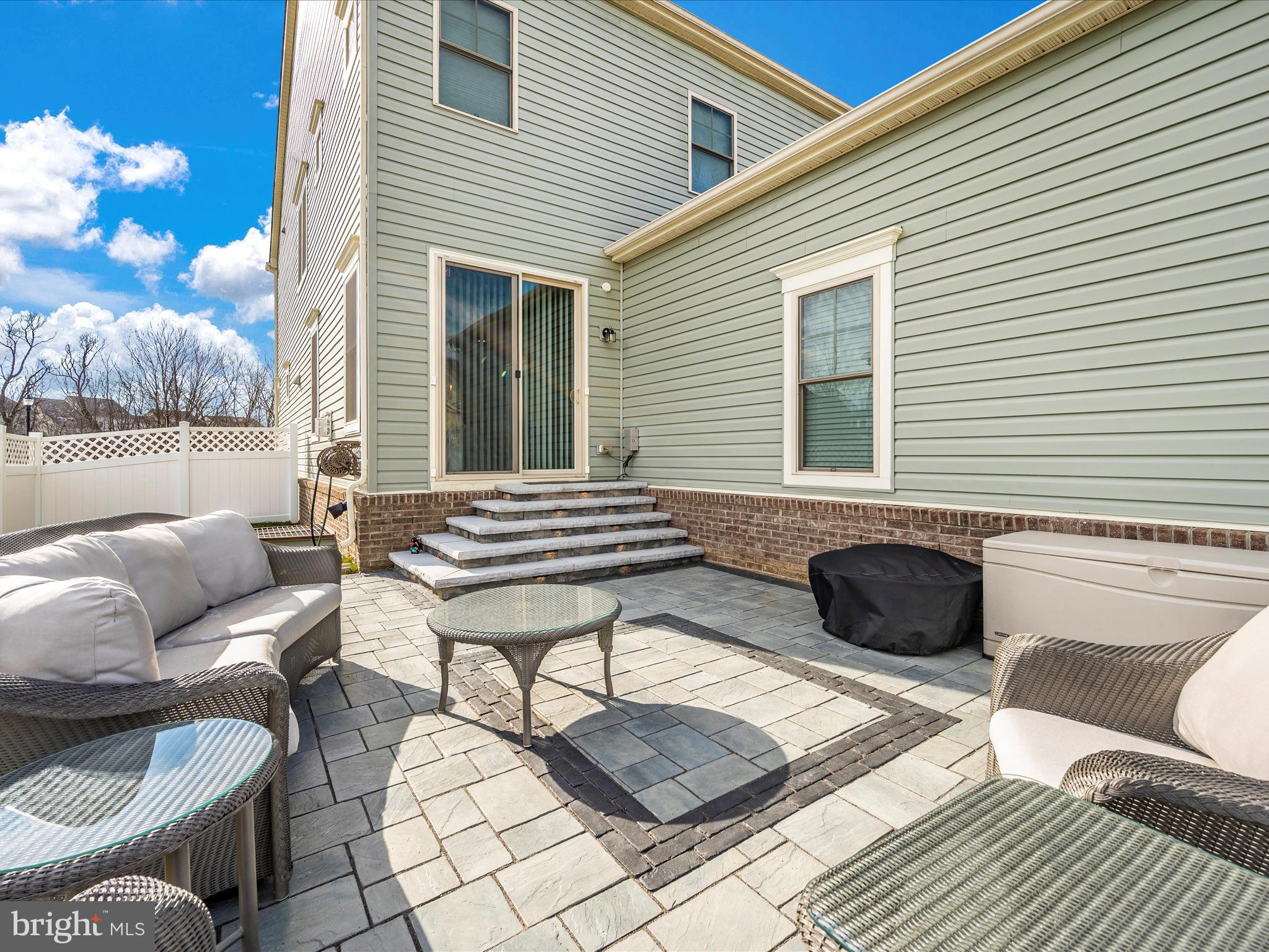 LANDSDALE - Residential