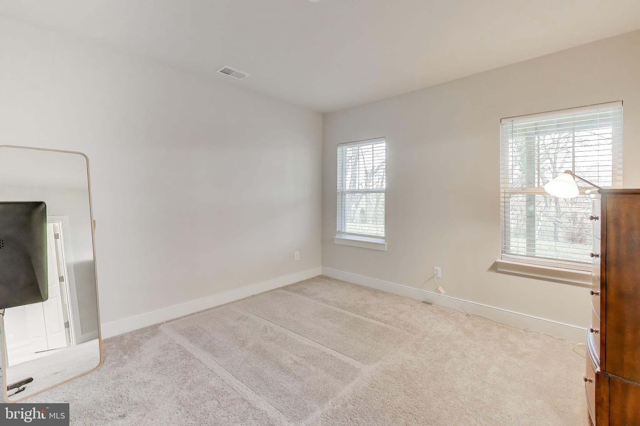 WILLOW RIDGE - Residential Lease