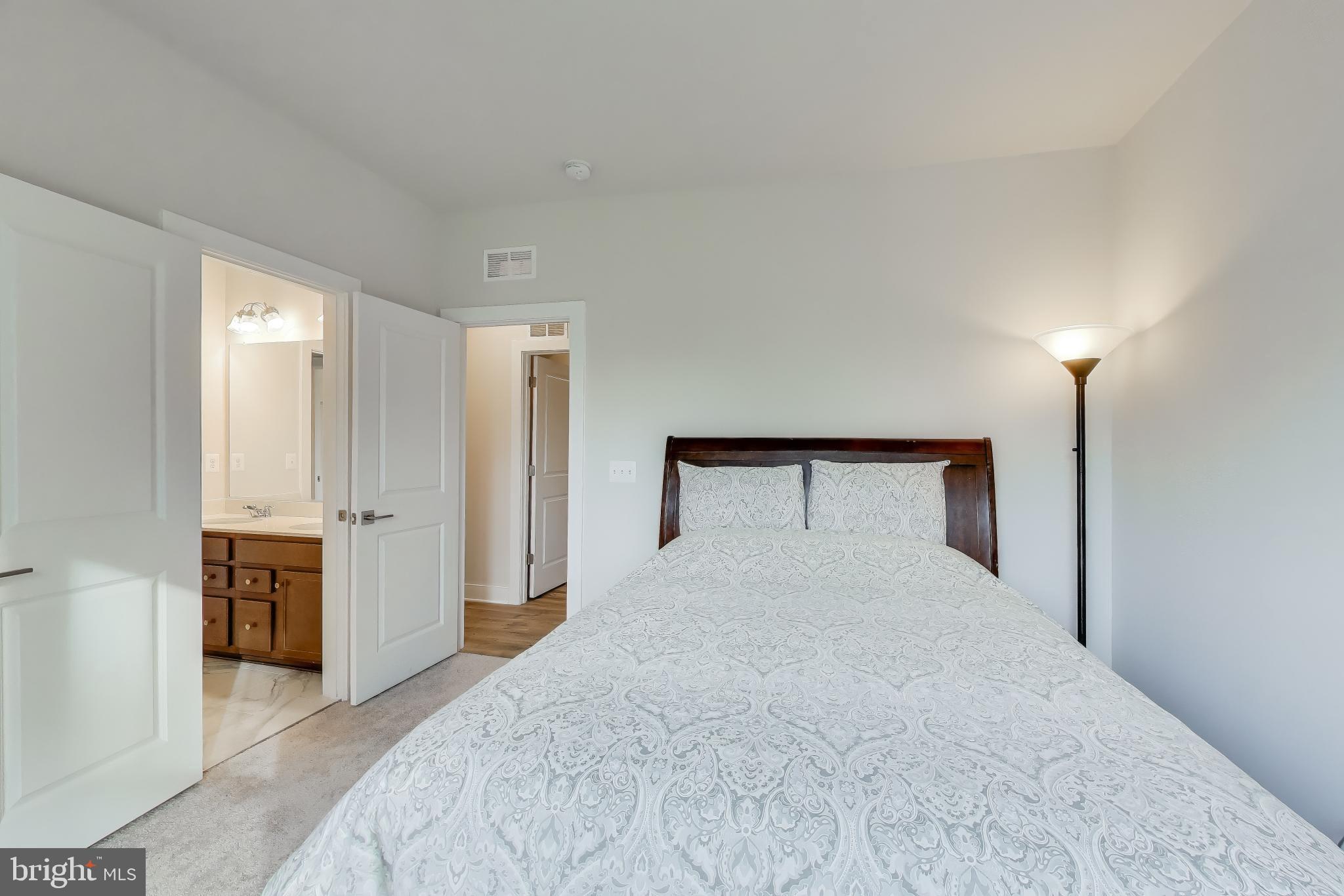 WILLOW RIDGE - Residential Lease