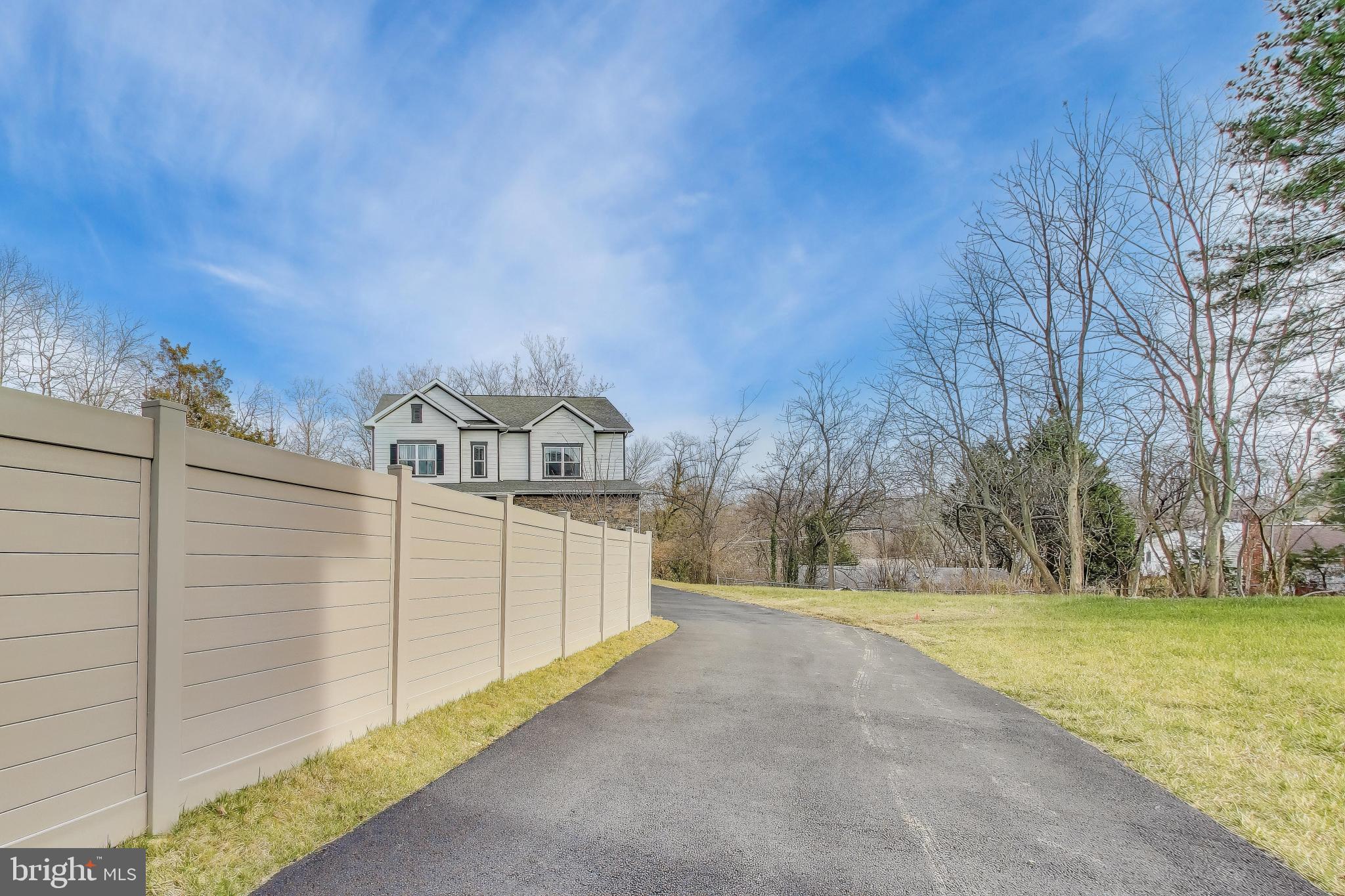 WILLOW RIDGE - Residential Lease