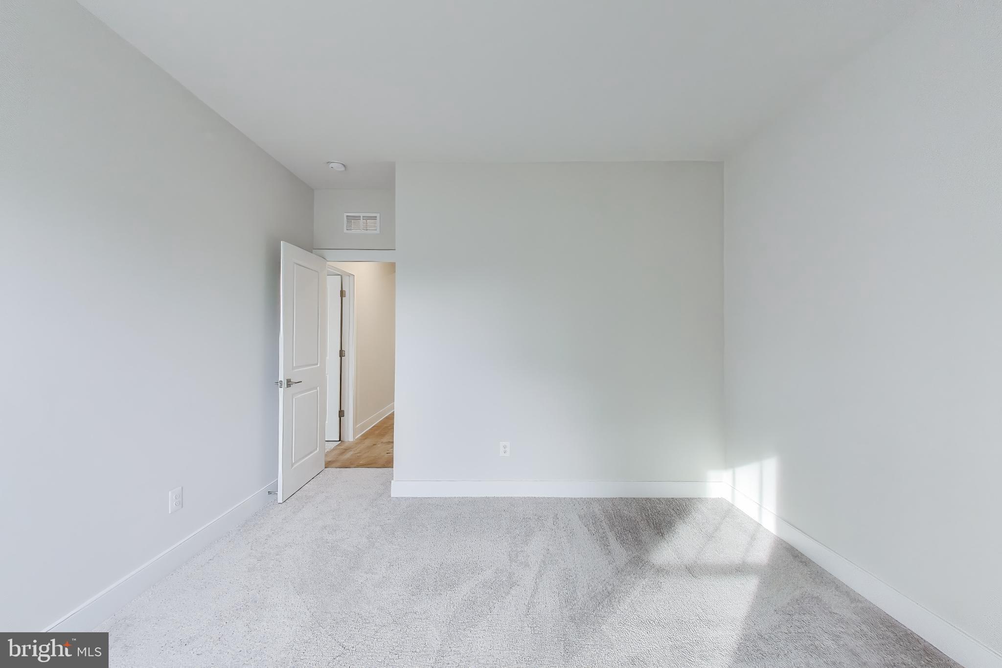 WILLOW RIDGE - Residential Lease