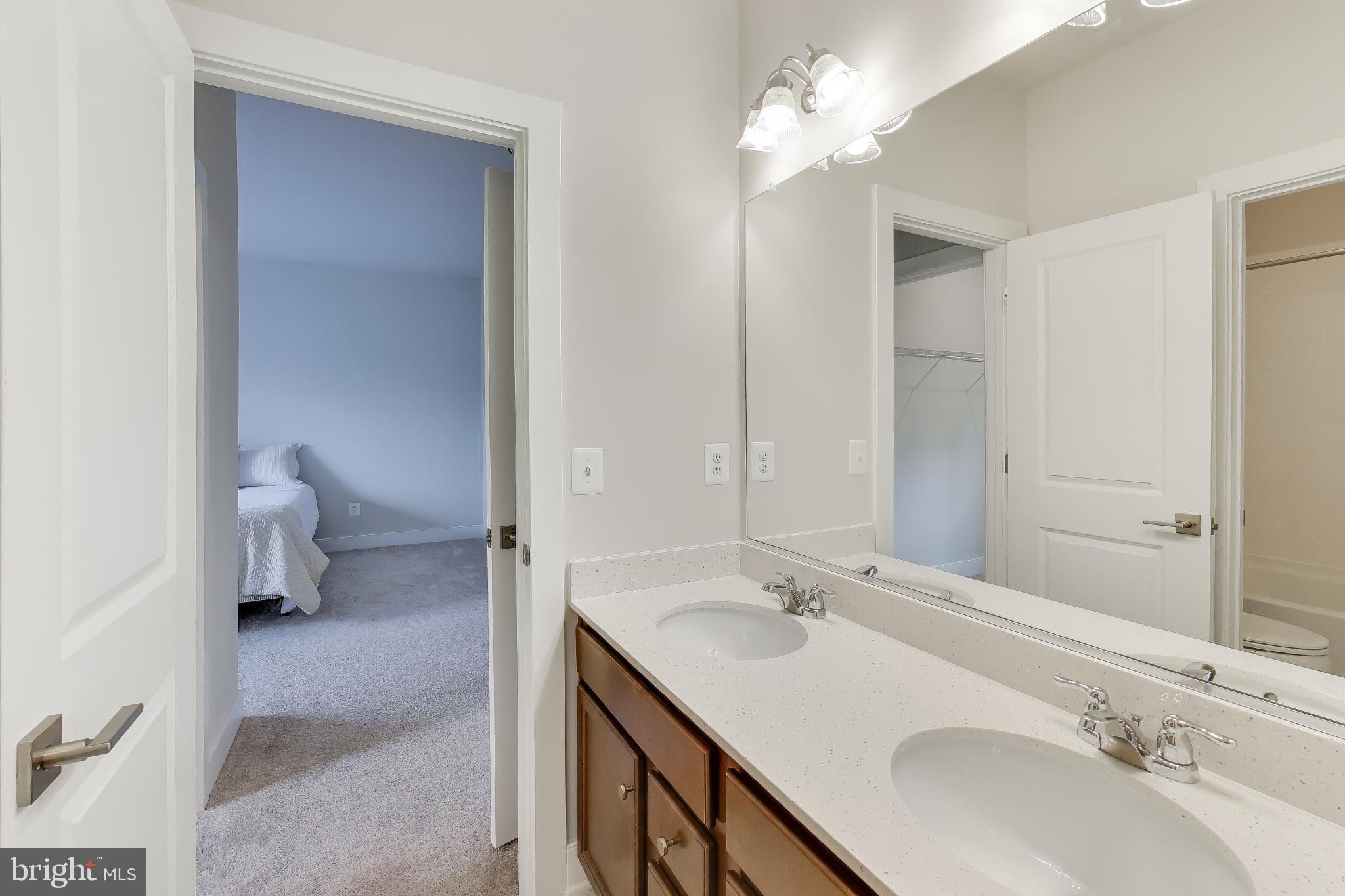 WILLOW RIDGE - Residential Lease