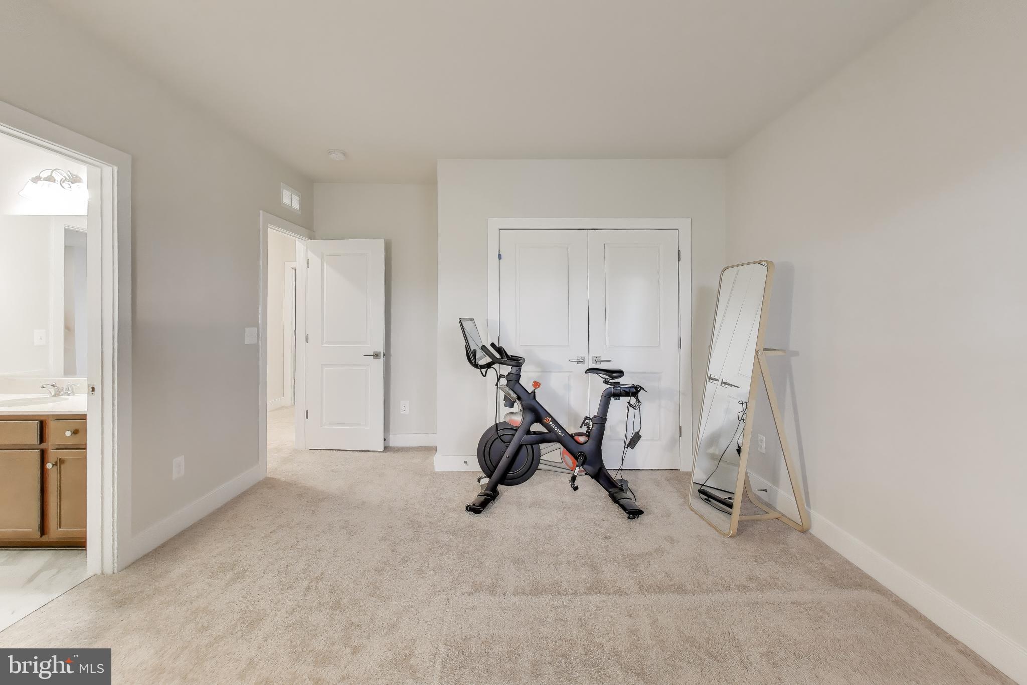 WILLOW RIDGE - Residential Lease