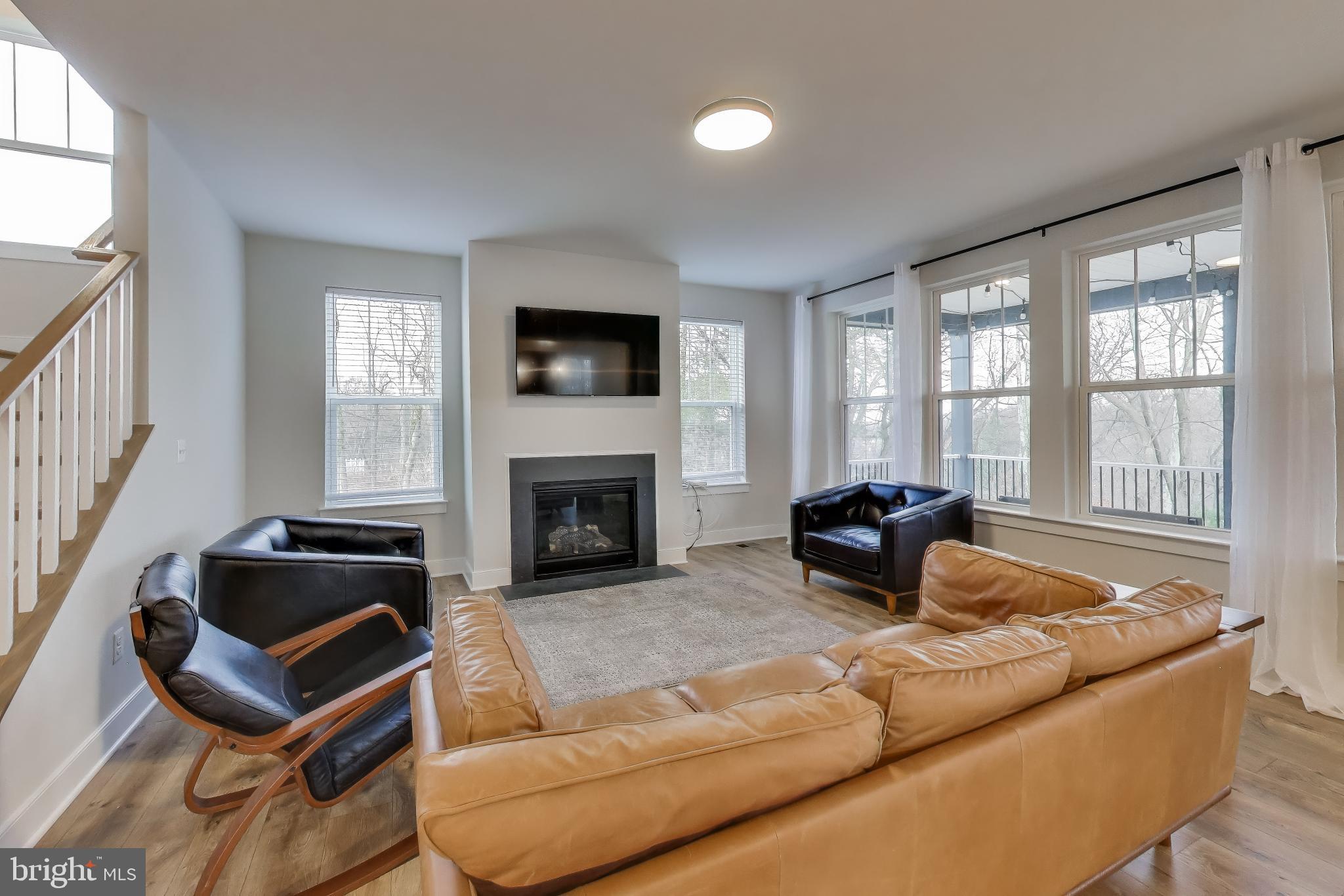 WILLOW RIDGE - Residential Lease