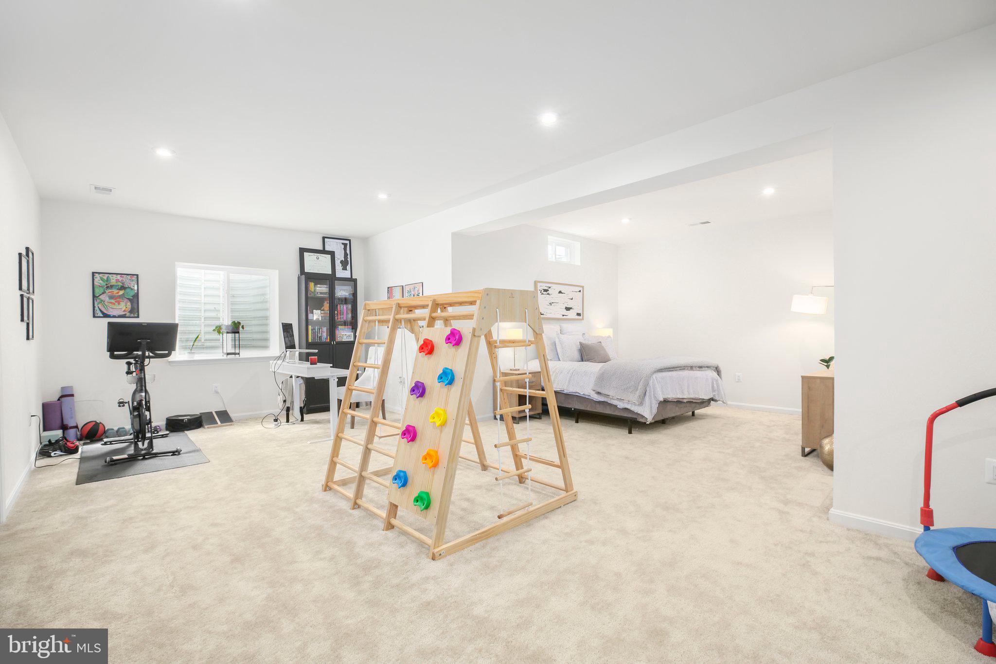 NEW POST ON THE RAPPAHANNOCK - Residential