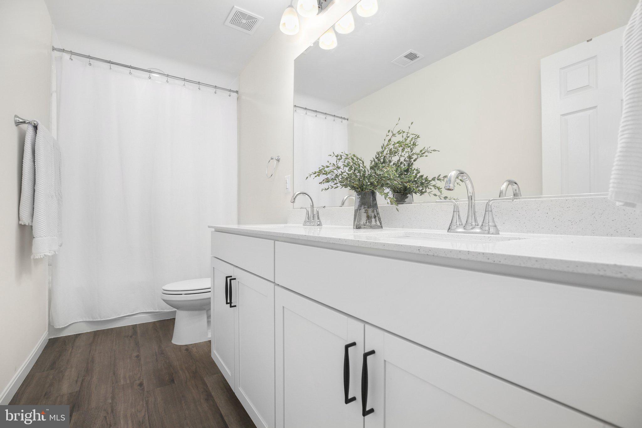 NEW POST ON THE RAPPAHANNOCK - Residential