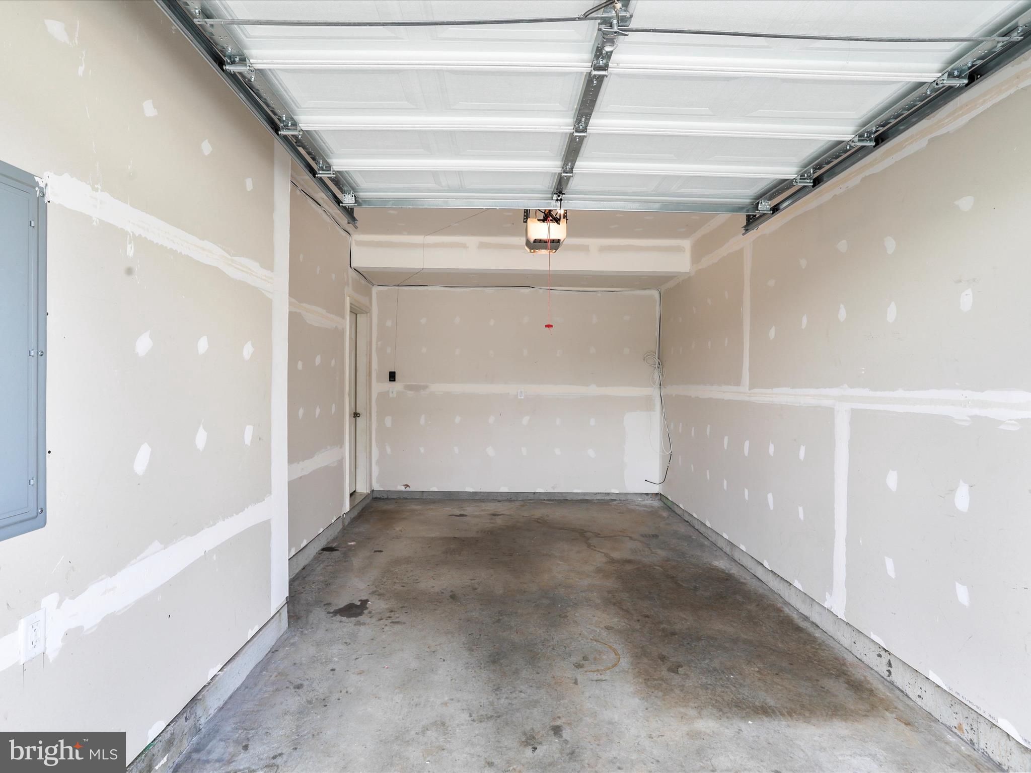 MCCAULEY CROSSING - Residential