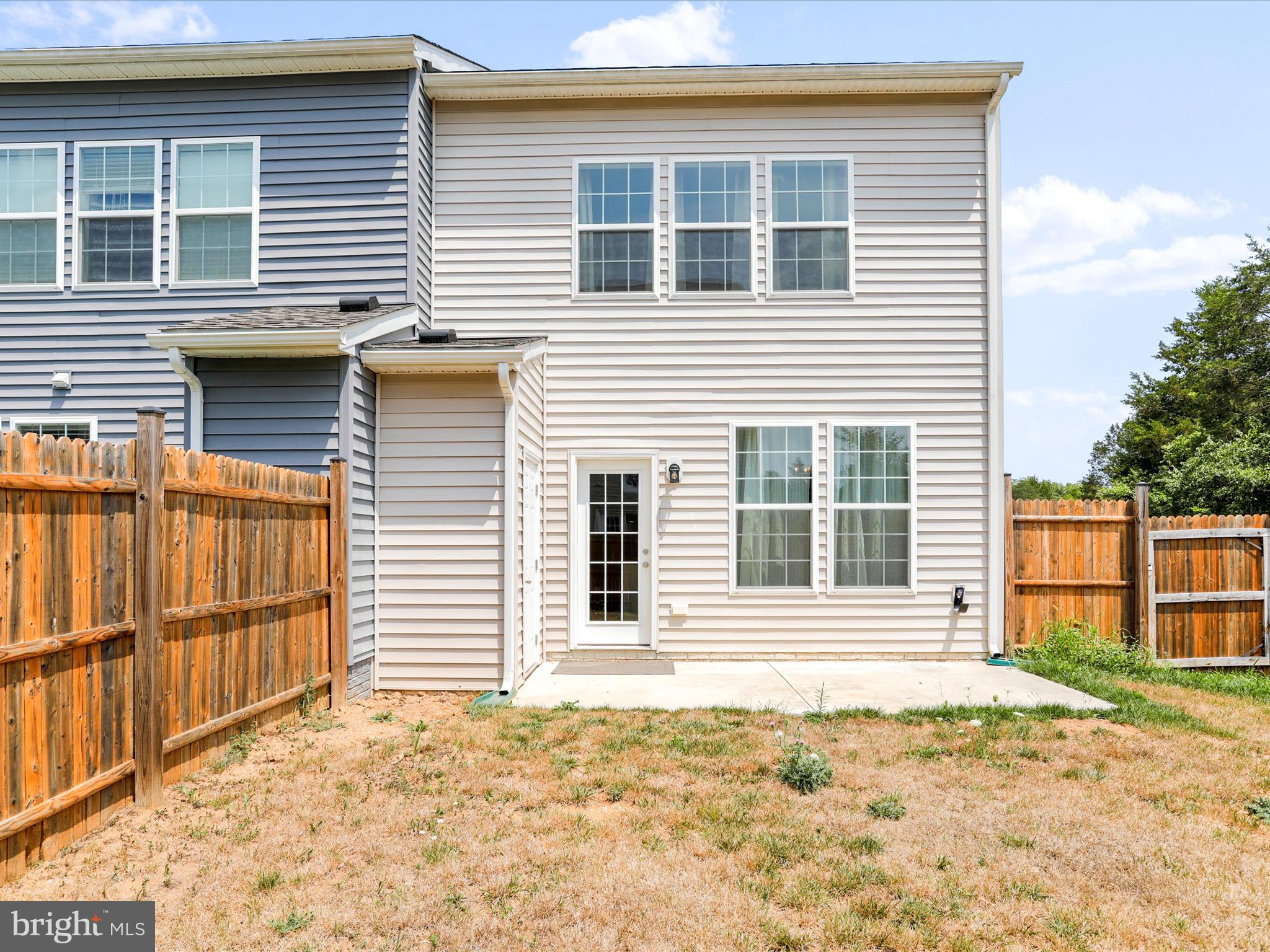 MCCAULEY CROSSING - Residential