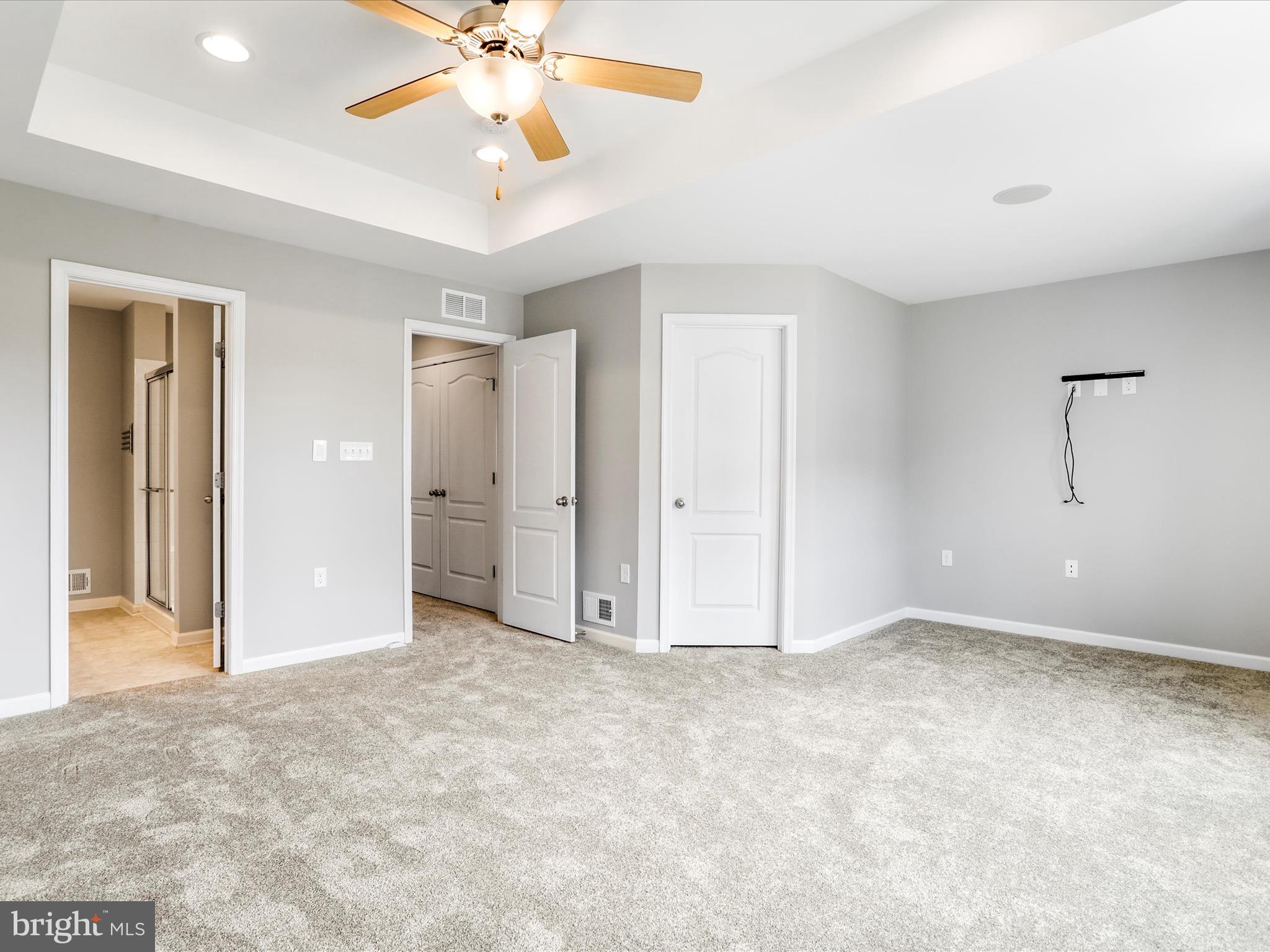 MCCAULEY CROSSING - Residential