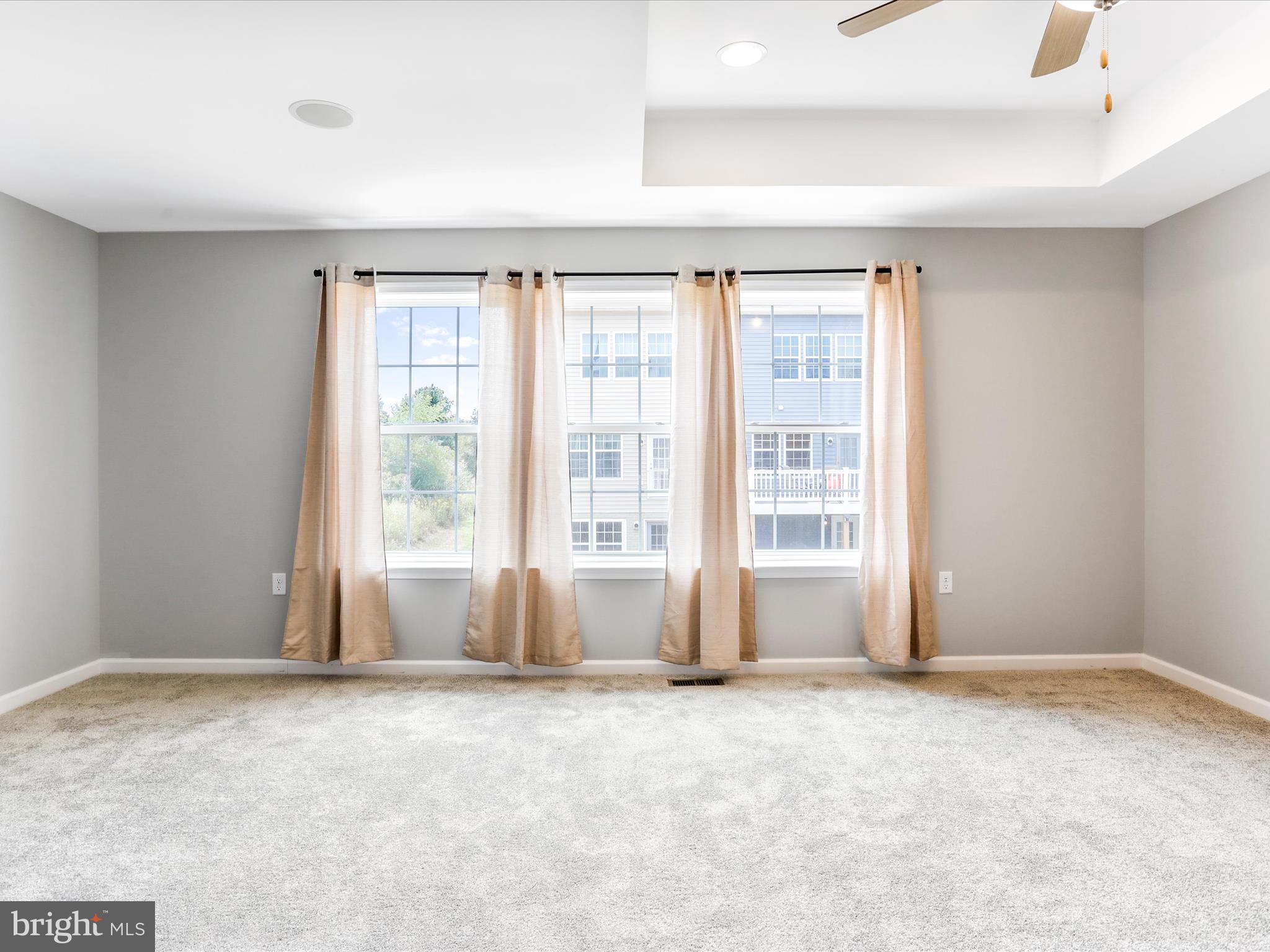 MCCAULEY CROSSING - Residential