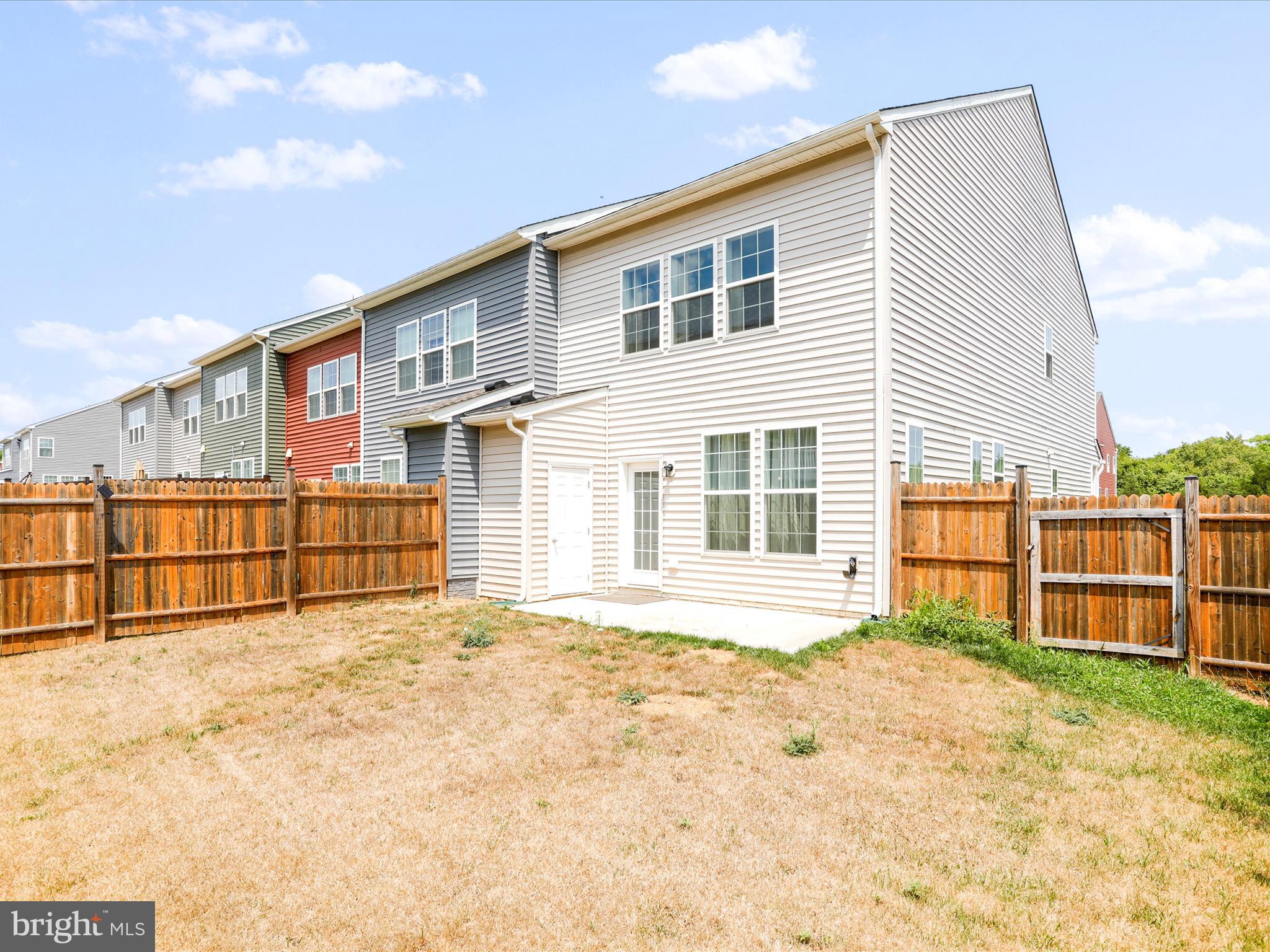 MCCAULEY CROSSING - Residential