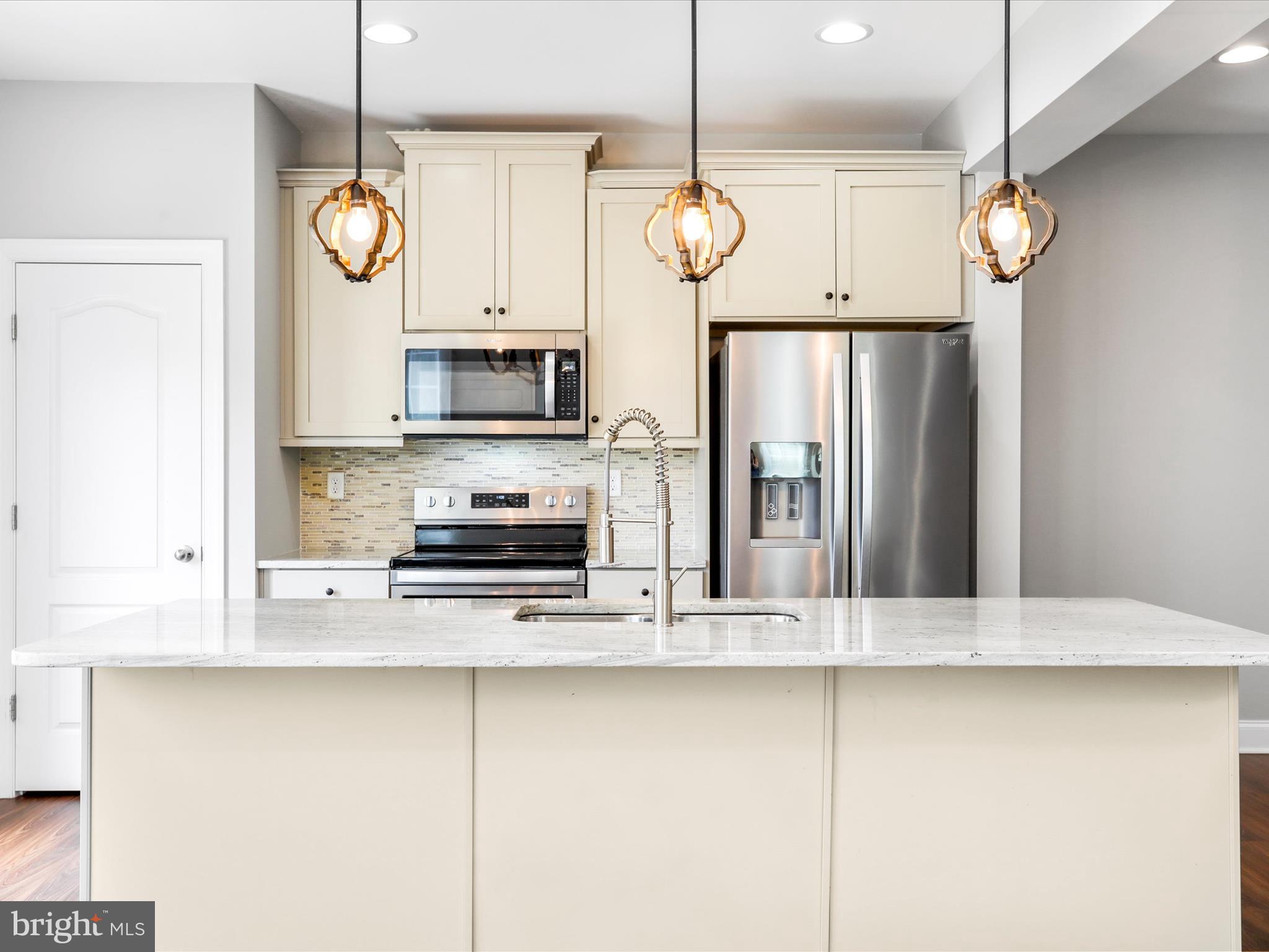 MCCAULEY CROSSING - Residential