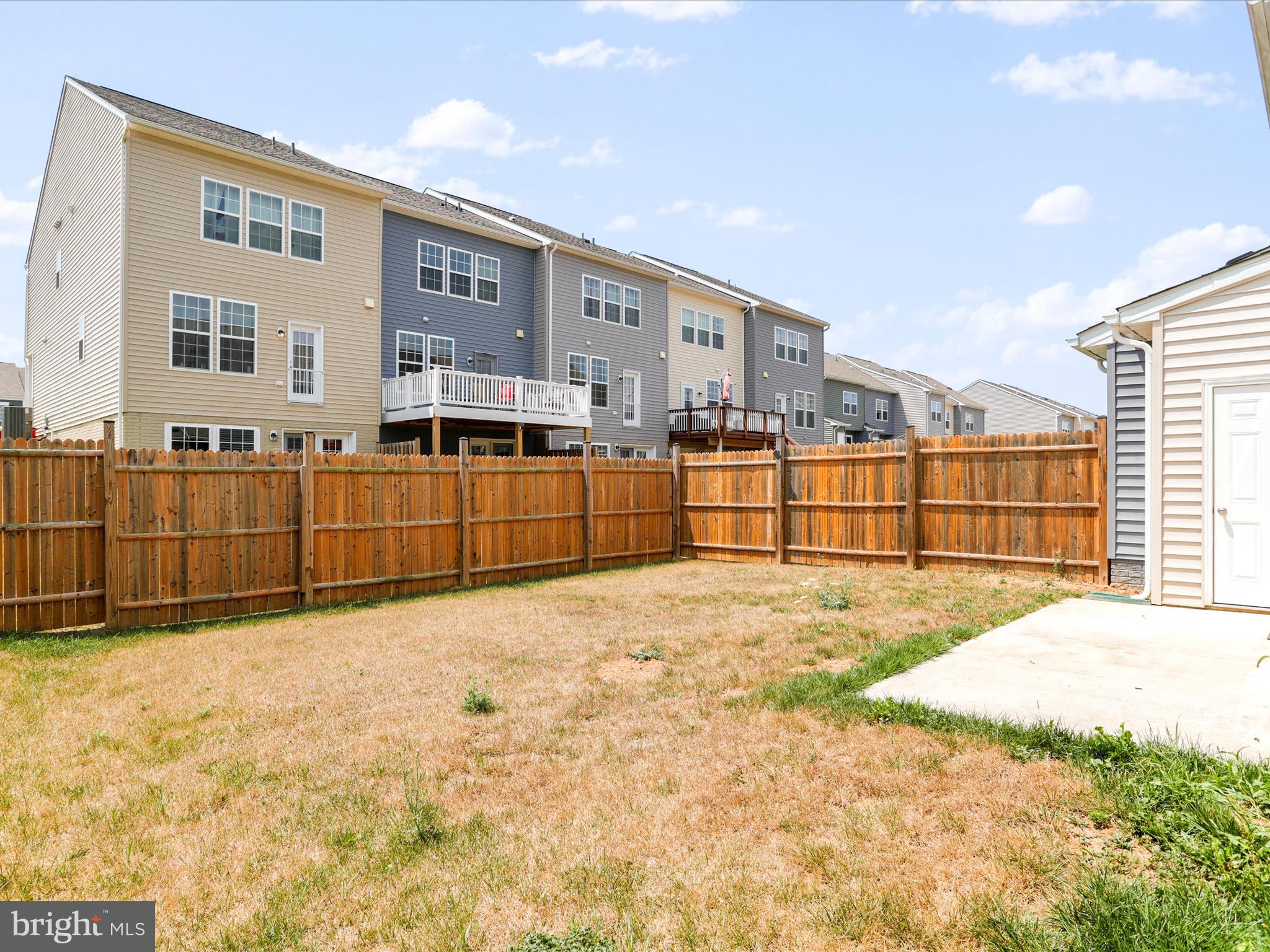 MCCAULEY CROSSING - Residential