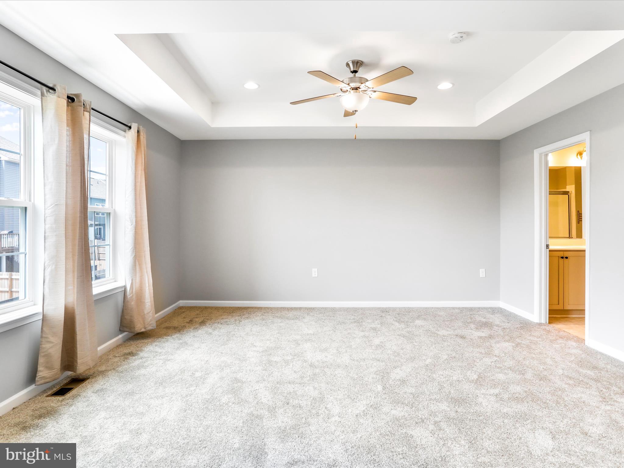 MCCAULEY CROSSING - Residential