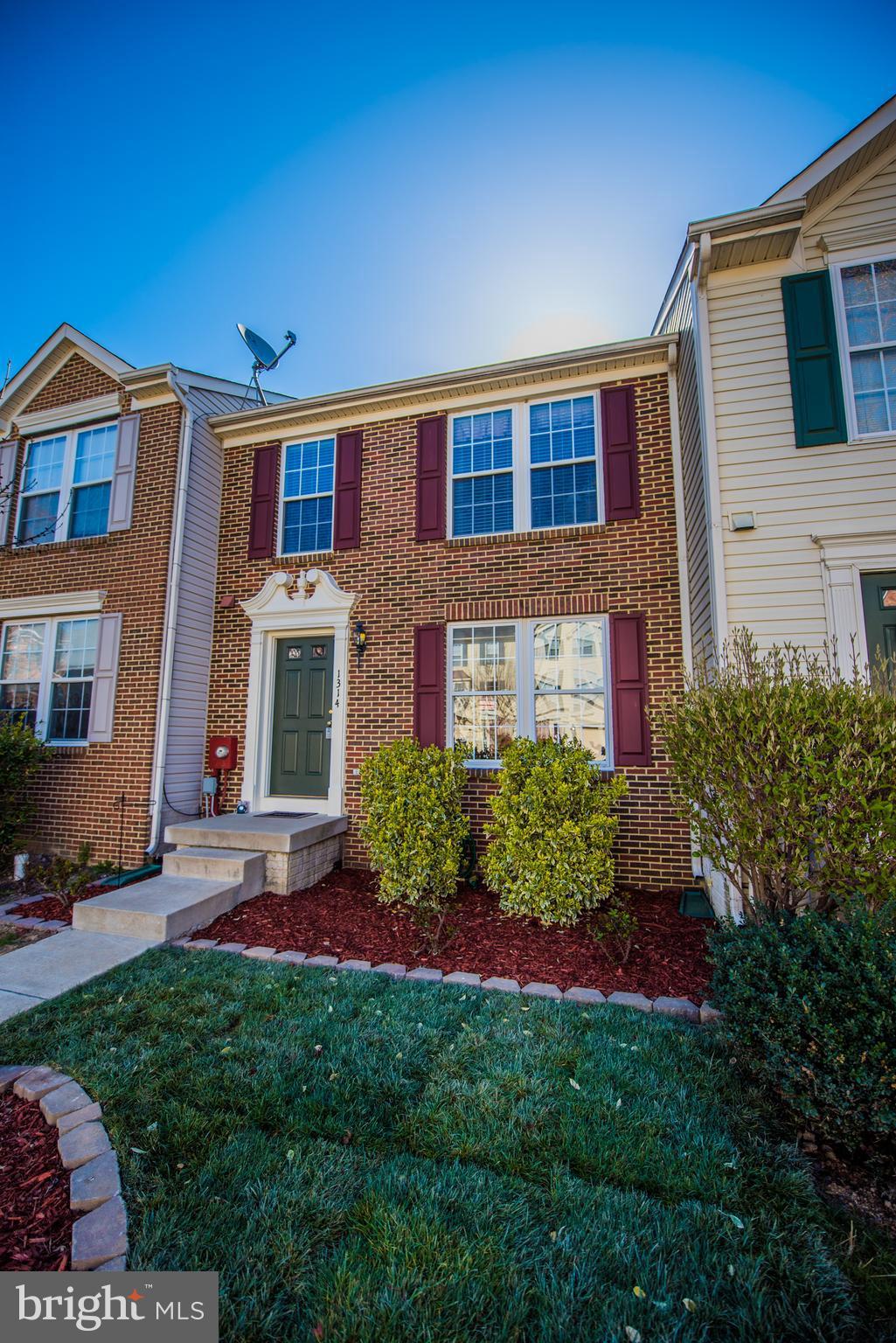 LAKELAND PLACE - Residential