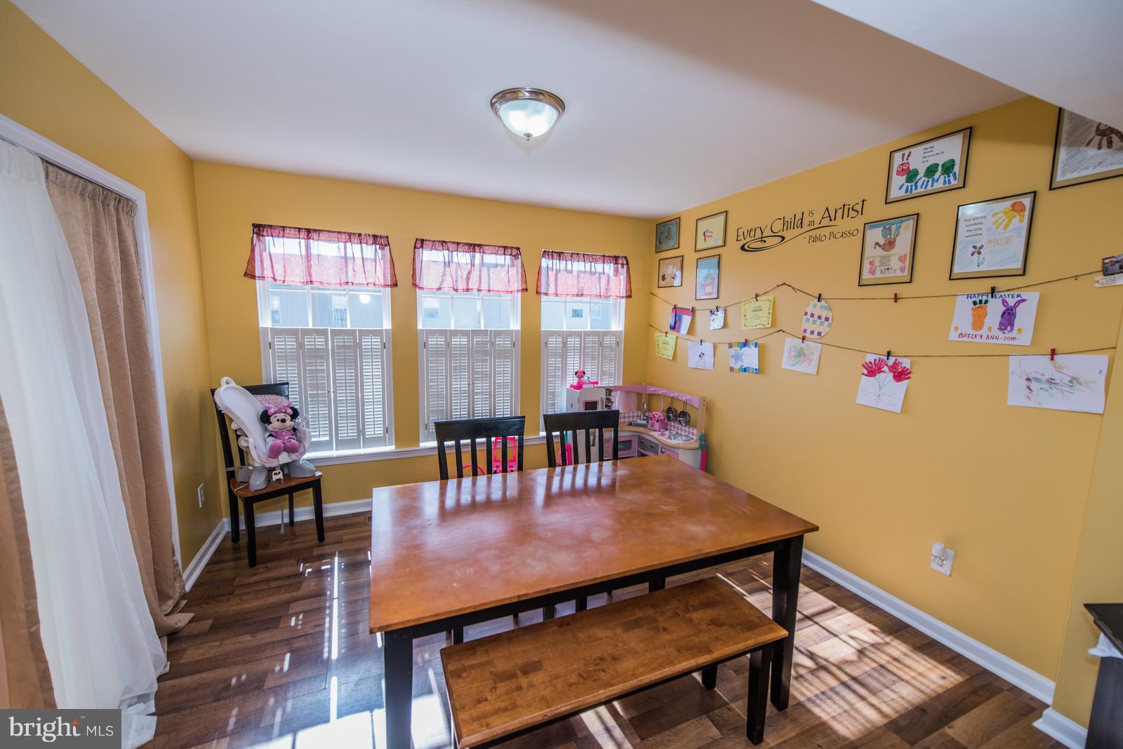 LAKELAND PLACE - Residential