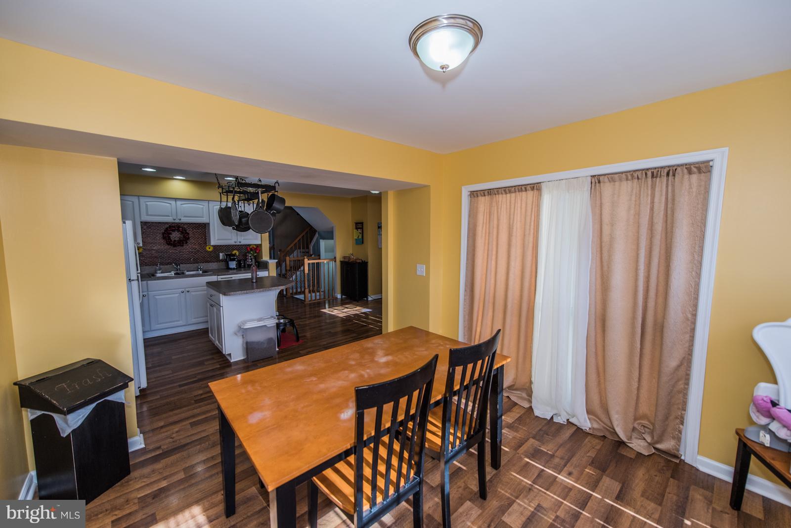 LAKELAND PLACE - Residential