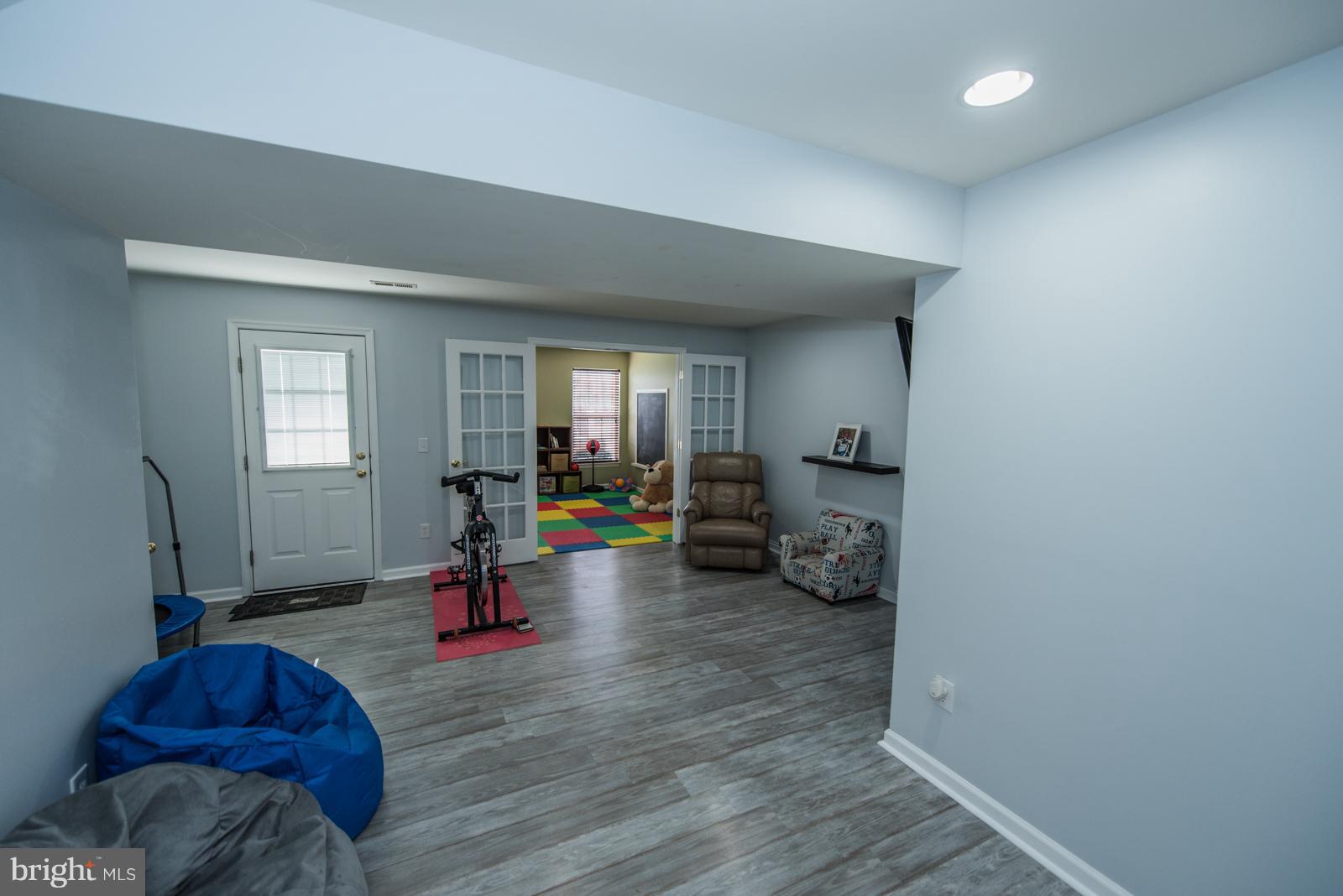 LAKELAND PLACE - Residential