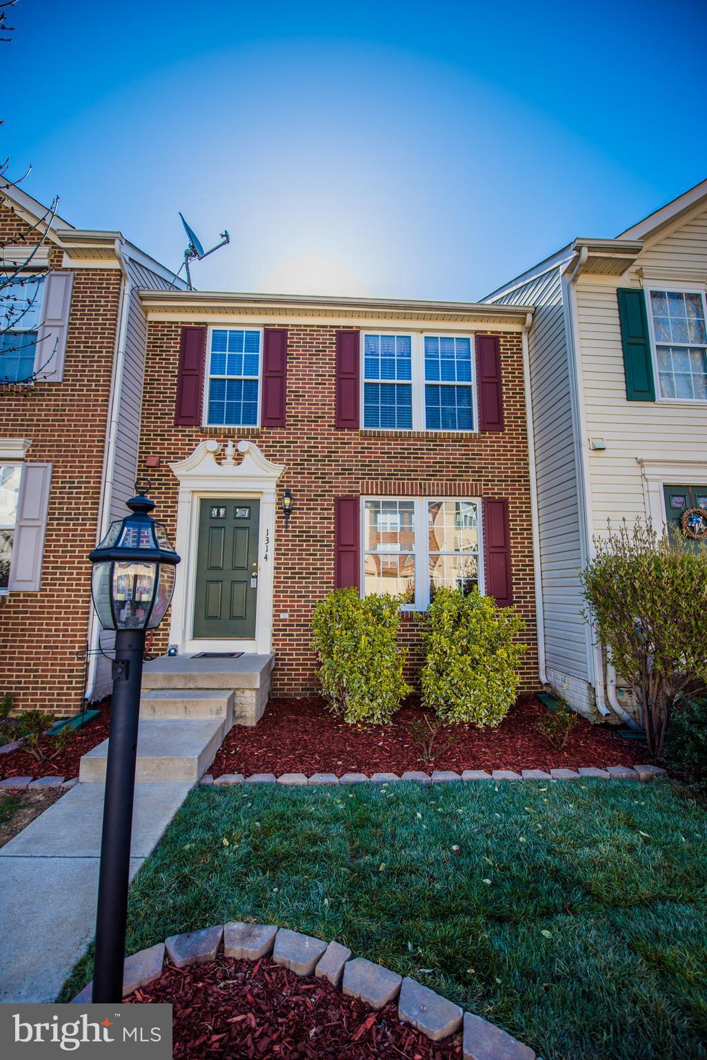 LAKELAND PLACE - Residential