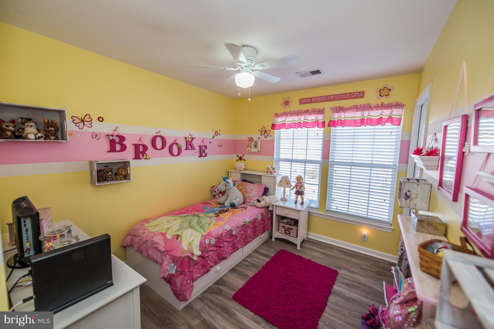 LAKELAND PLACE - Residential