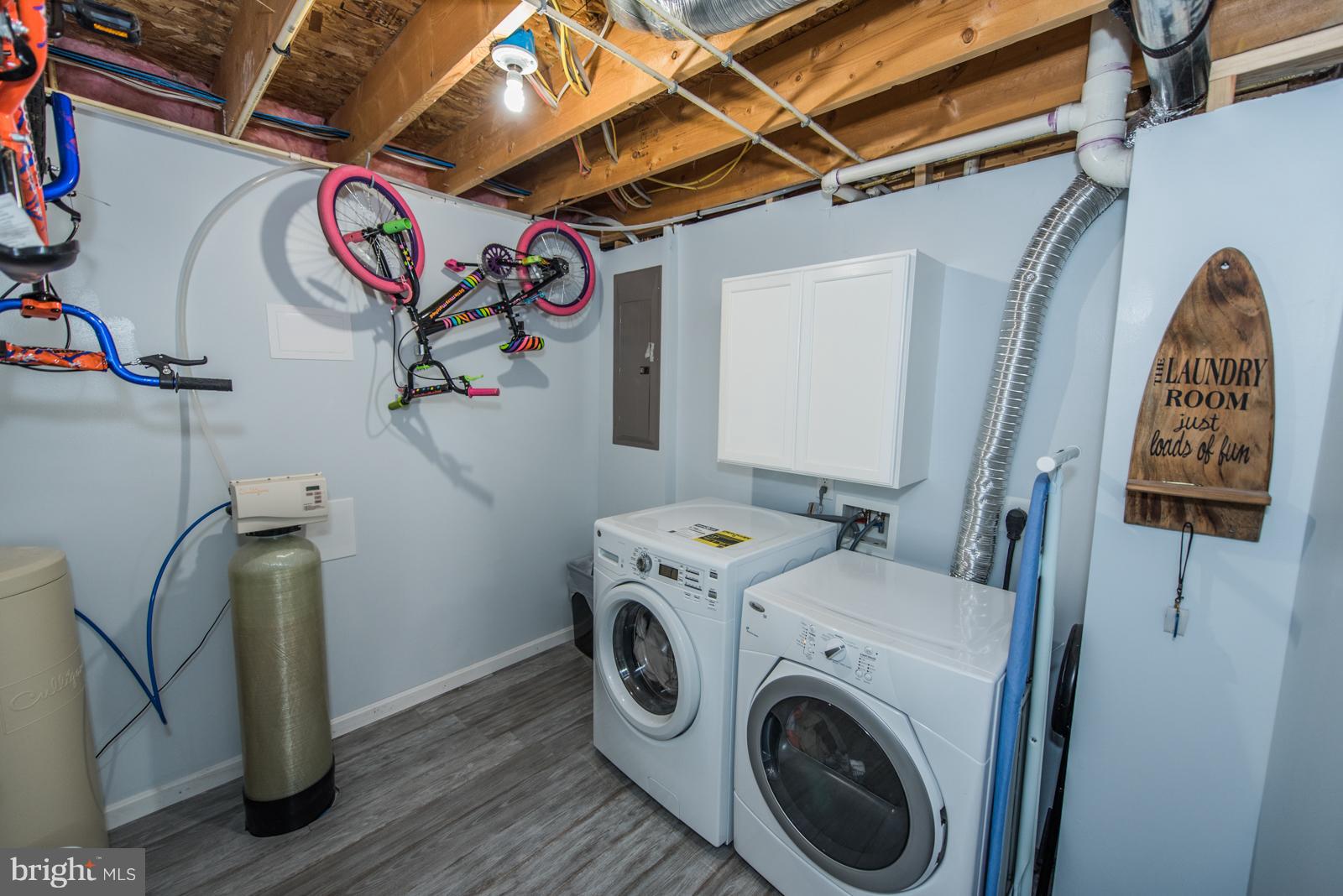 LAKELAND PLACE - Residential