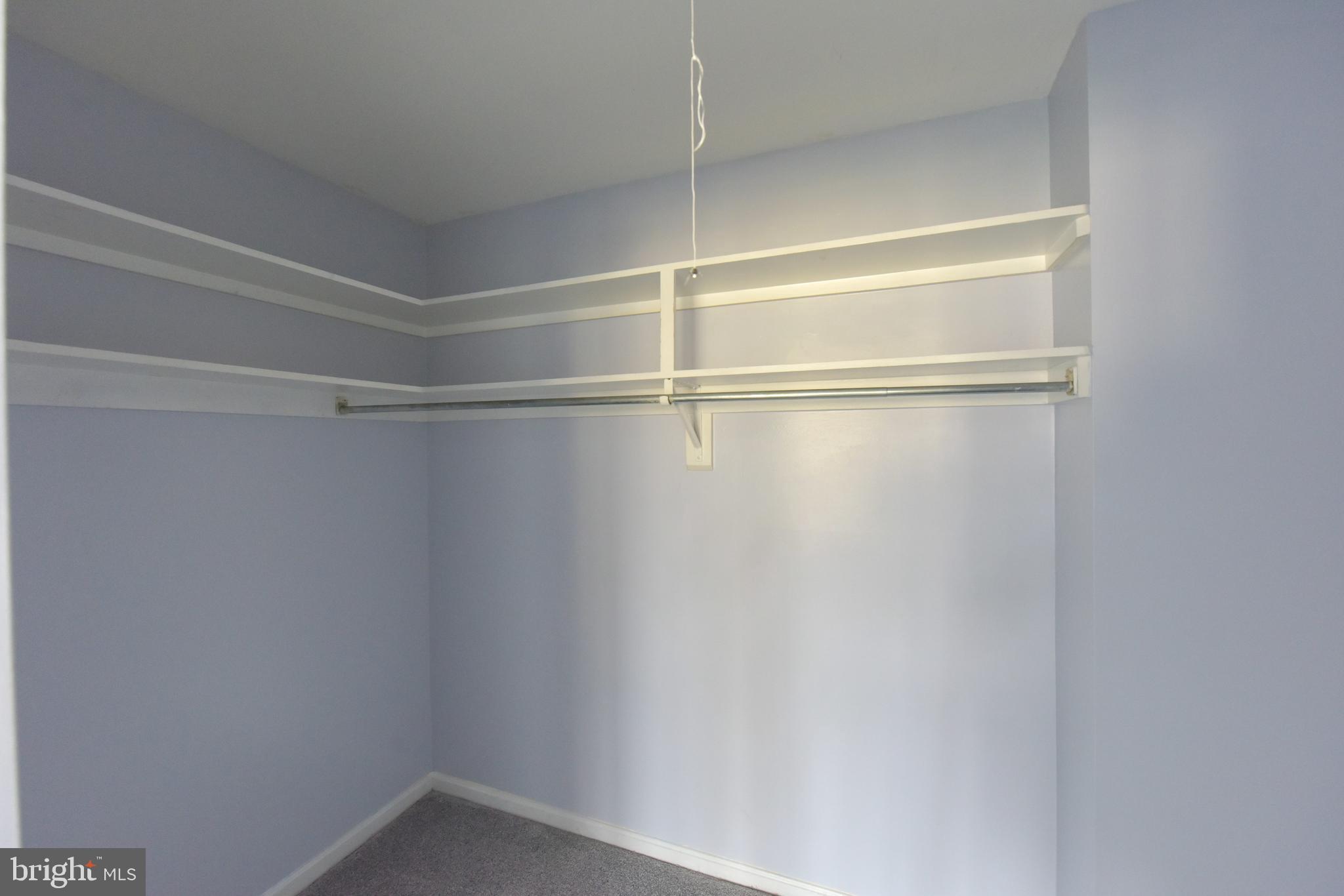 CANTERBURY SQUARE - Residential