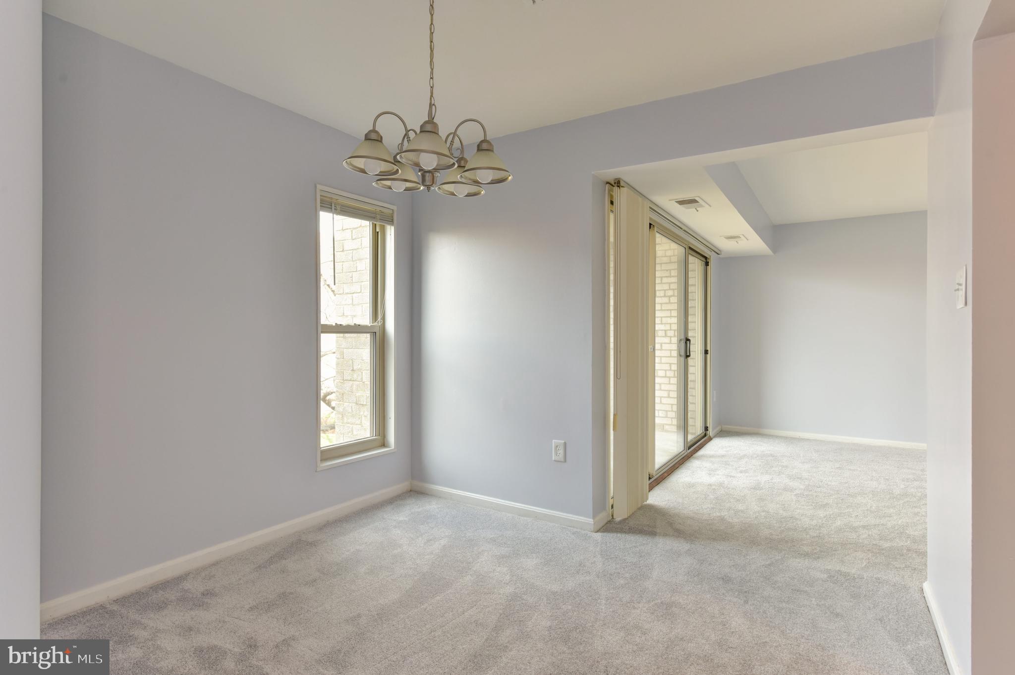 CANTERBURY SQUARE - Residential