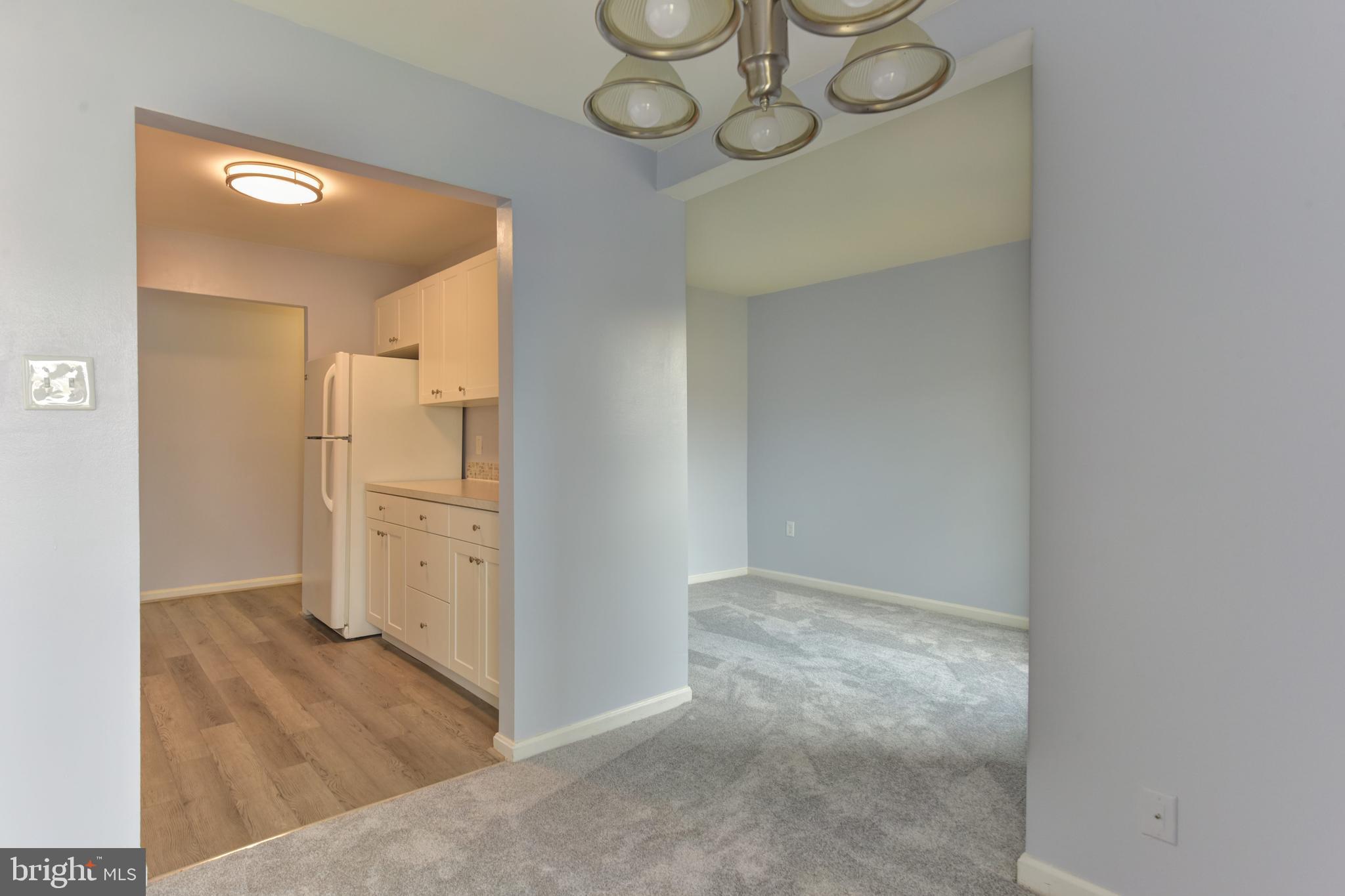 CANTERBURY SQUARE - Residential