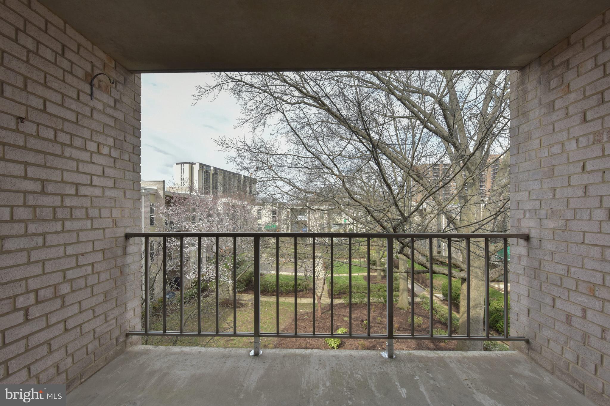 CANTERBURY SQUARE - Residential